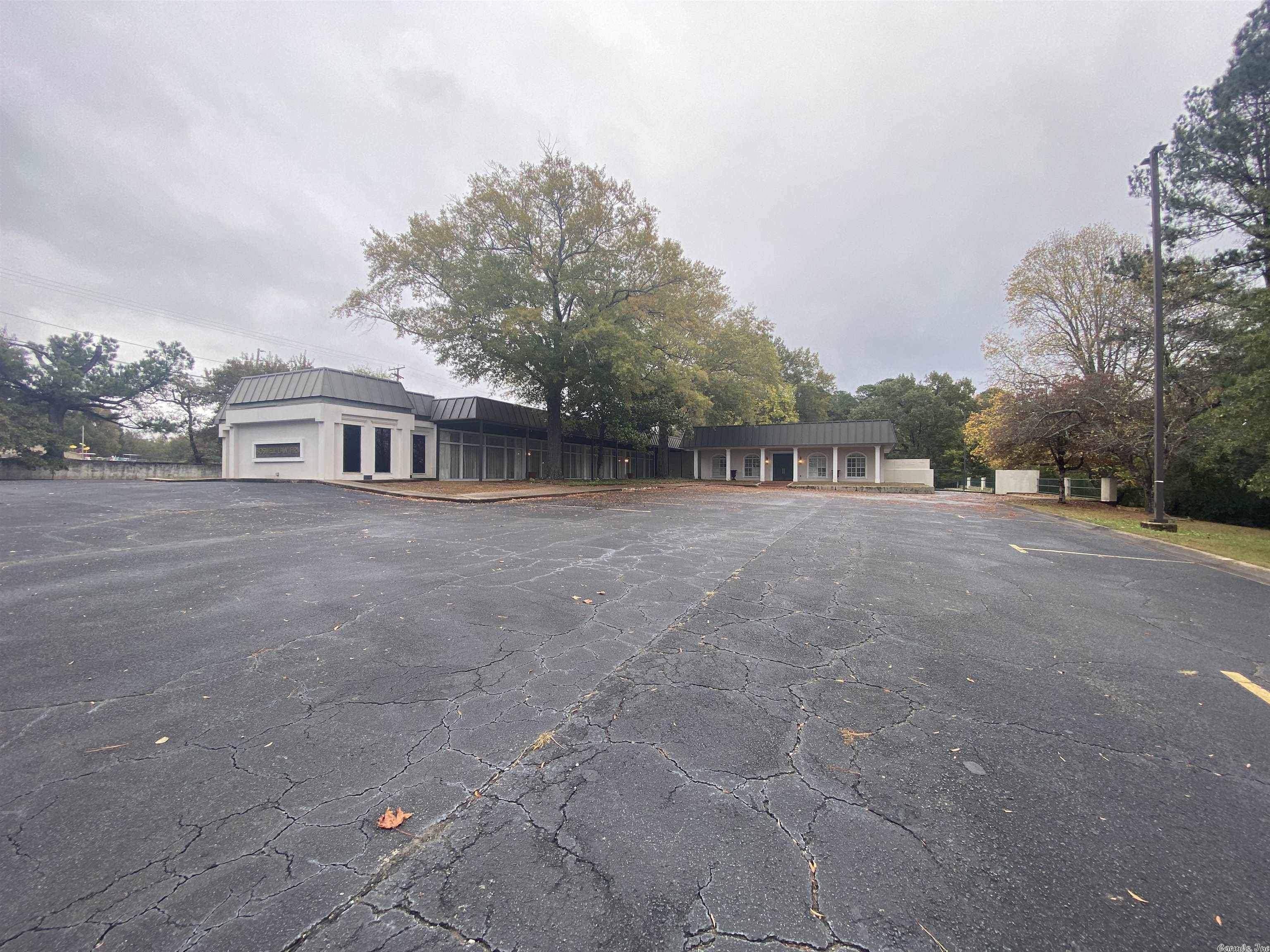 Metes & Bounds - Commercial Sale