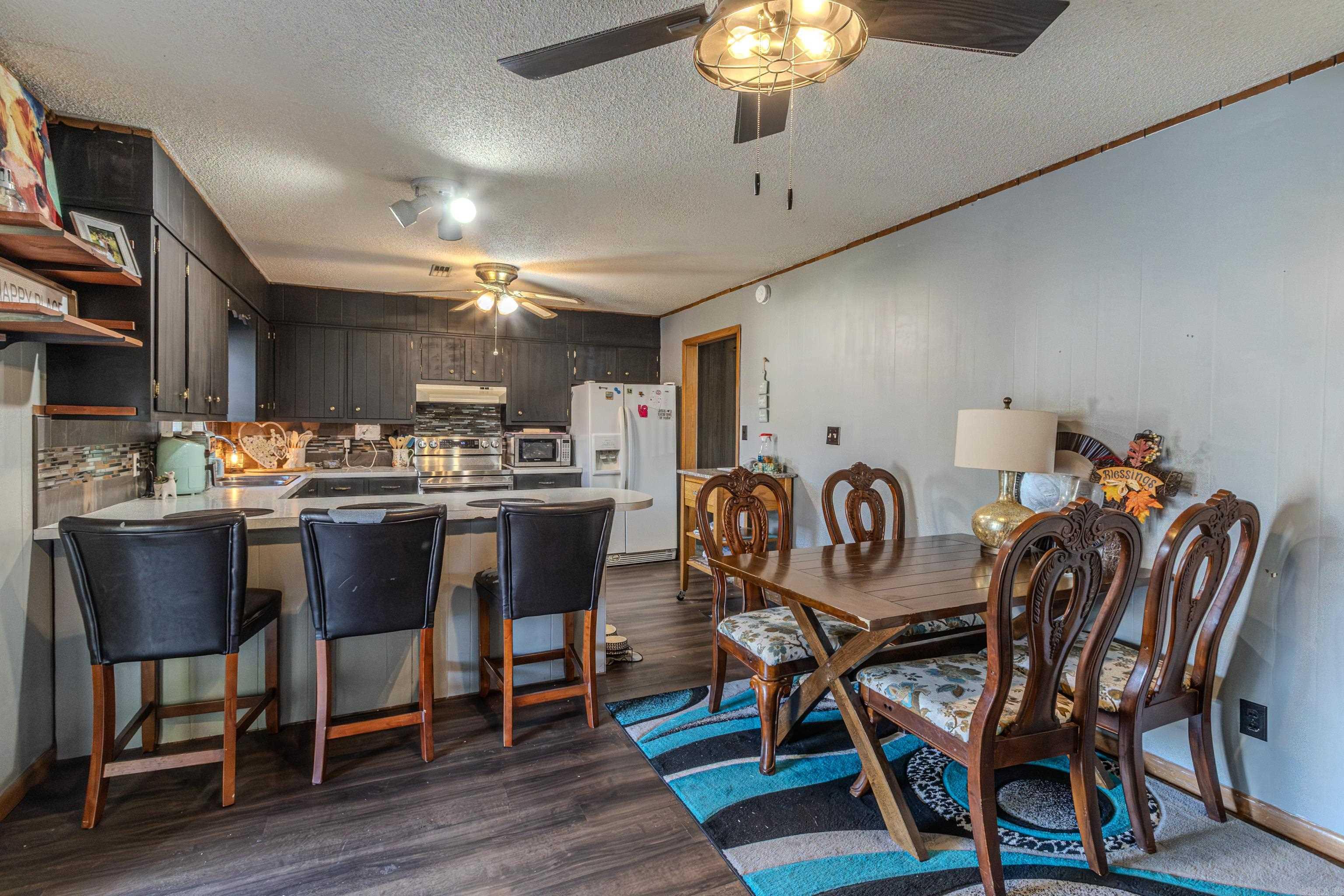 Knollcrest - Residential