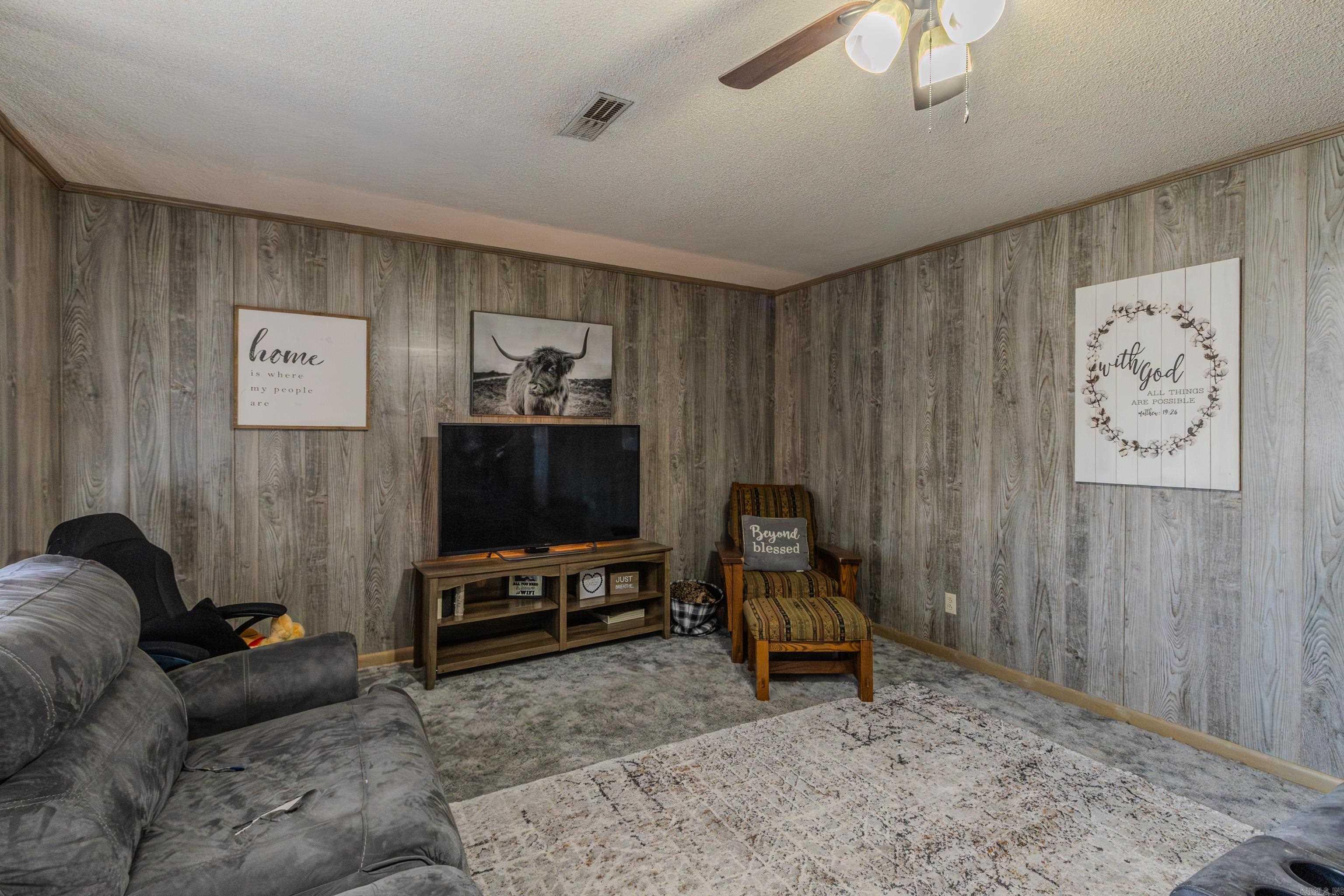 Knollcrest - Residential