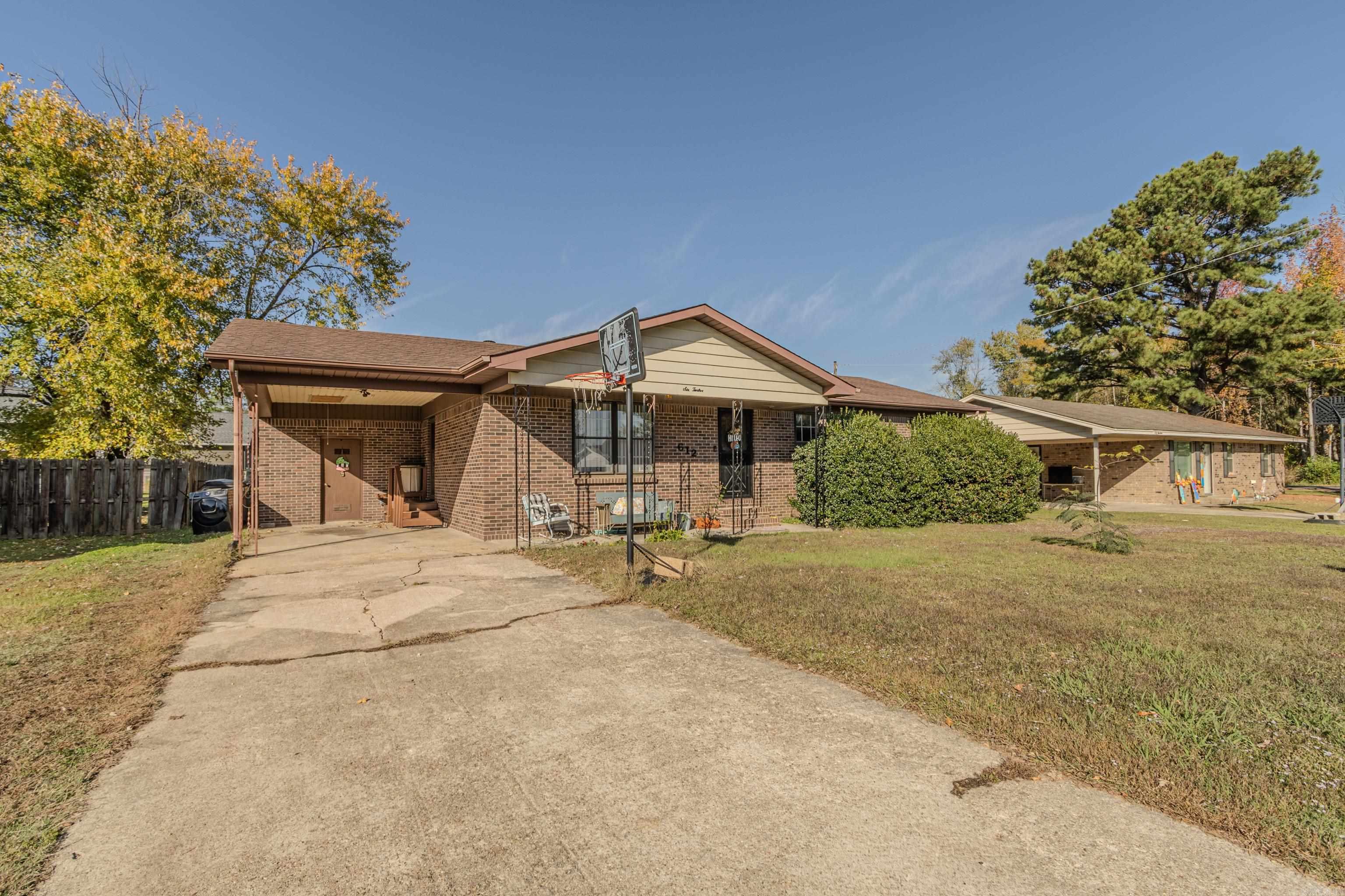 Knollcrest - Residential