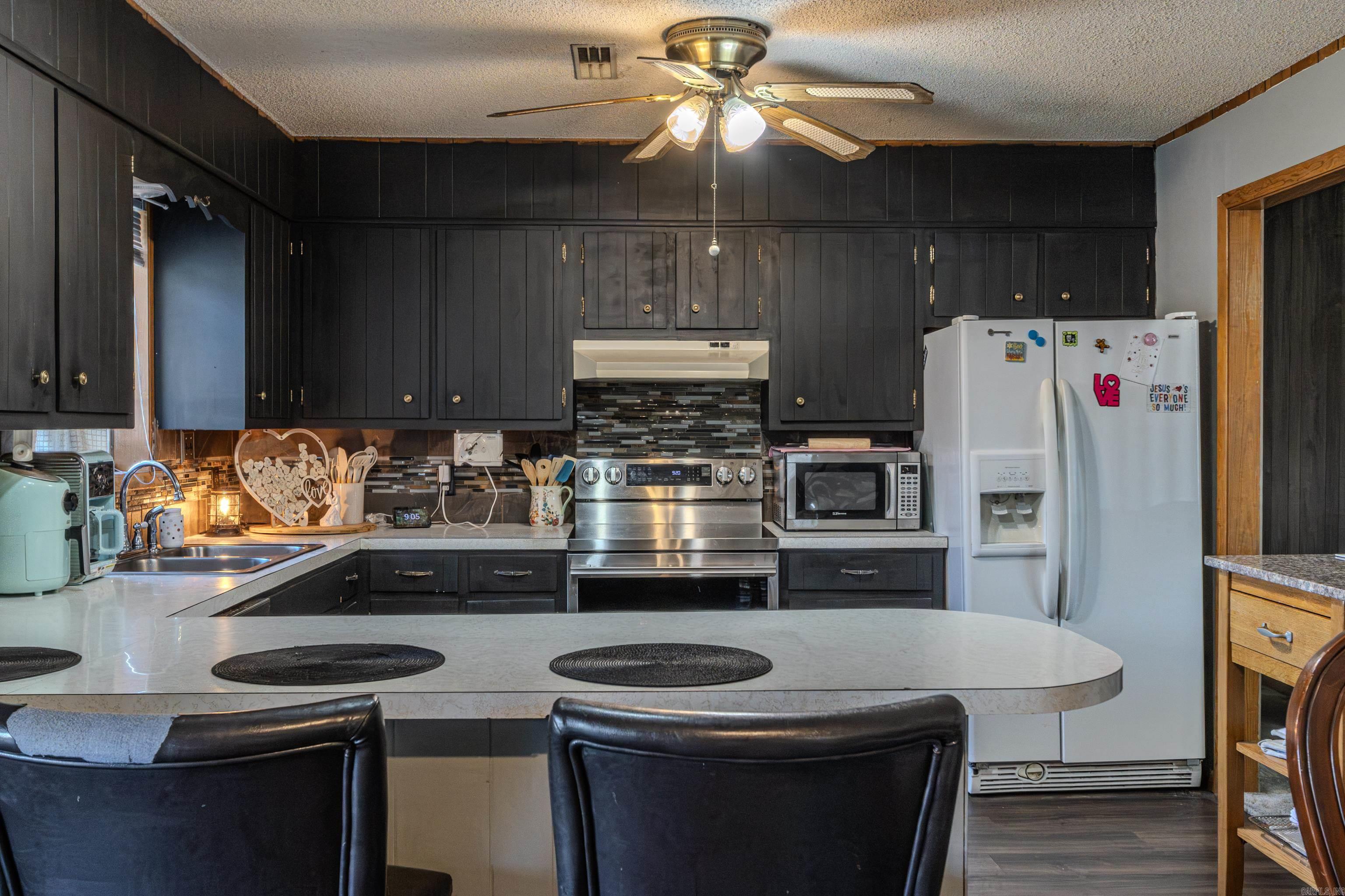 Knollcrest - Residential