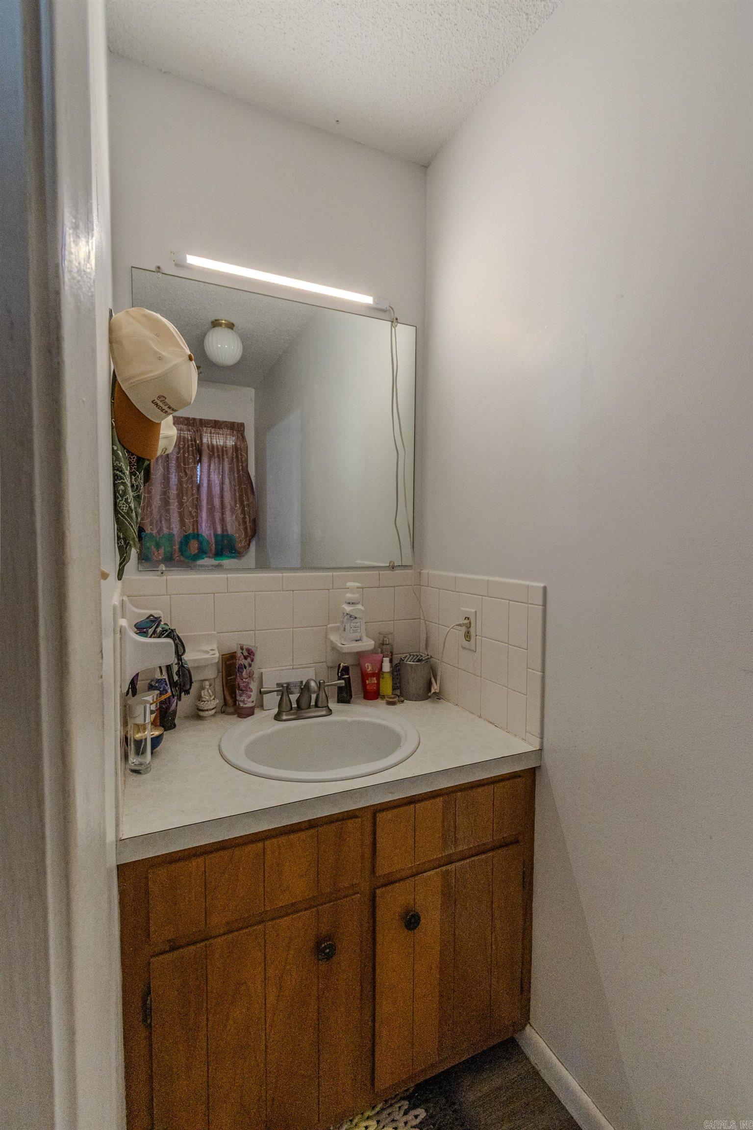 Knollcrest - Residential