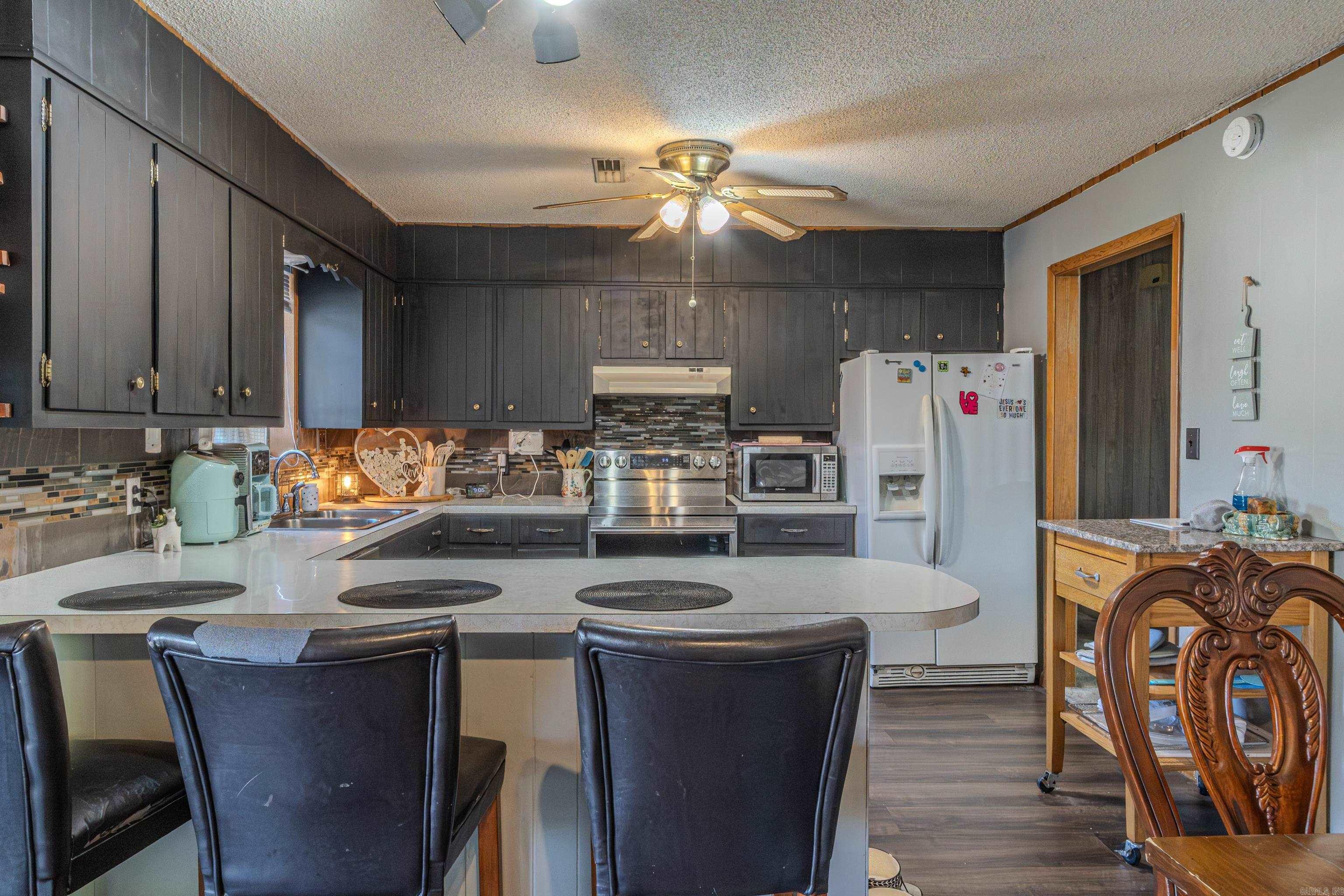 Knollcrest - Residential