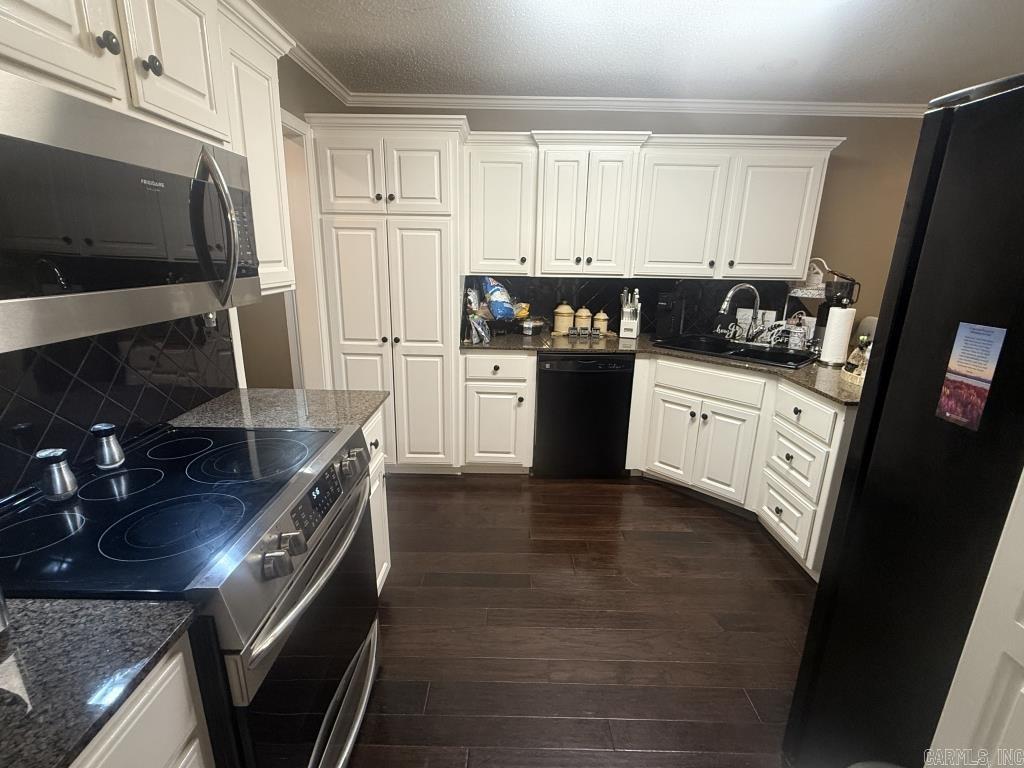 AUSTIN LAKES ADDN - Residential