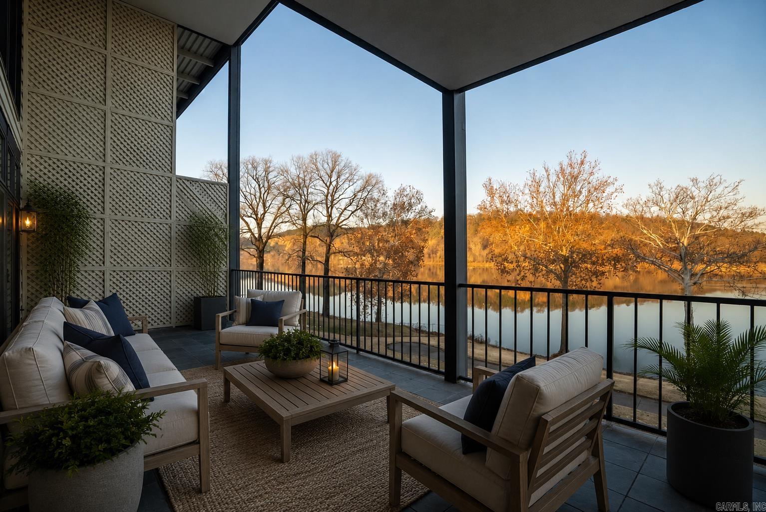 RIVERBEND HPR - Residential