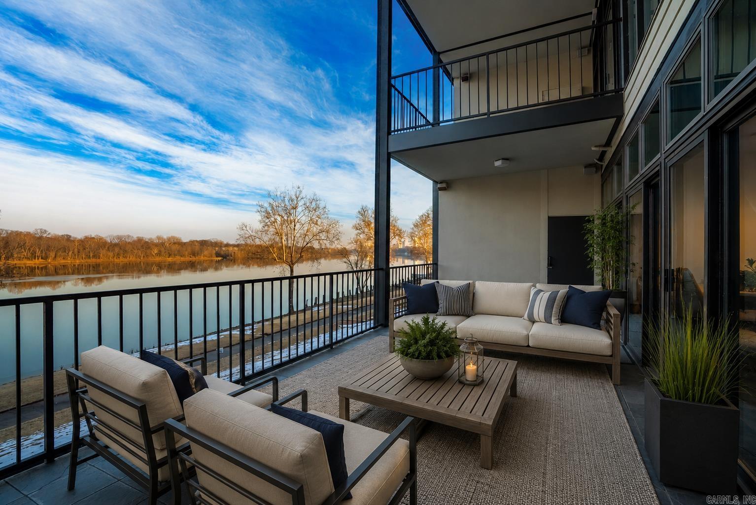 RIVERBEND HPR - Residential