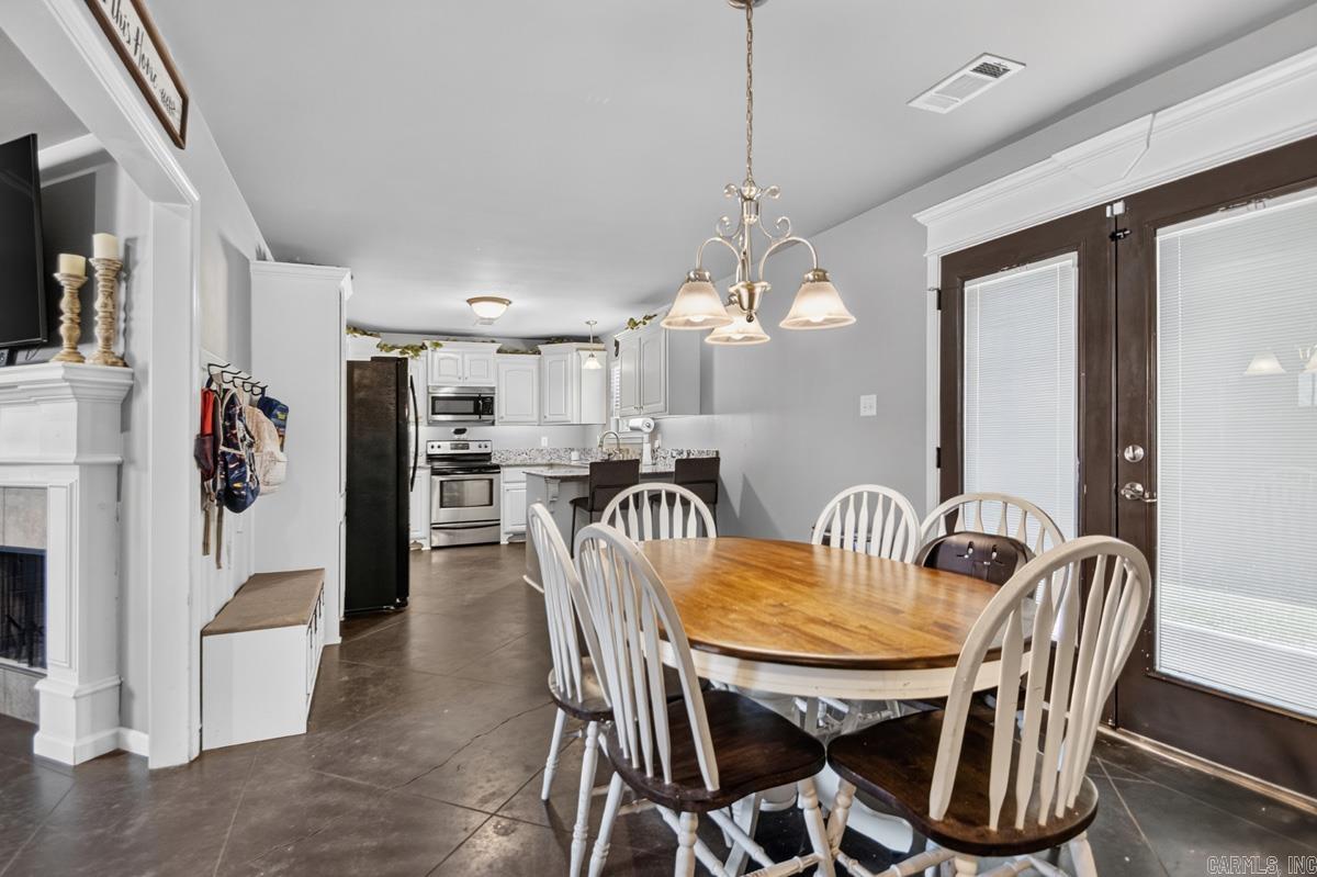 SPRINGHILL VILLAGE - Residential