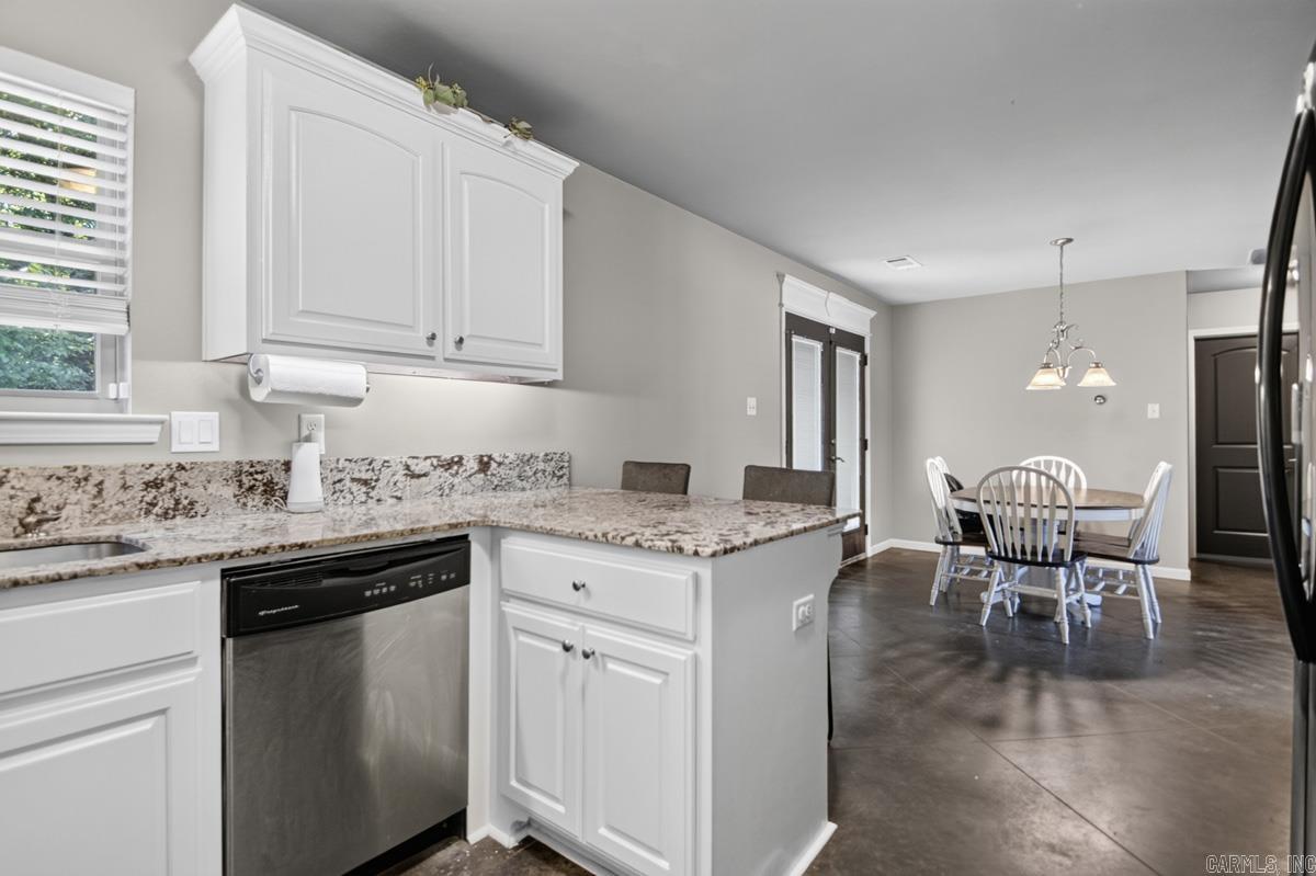 SPRINGHILL VILLAGE - Residential