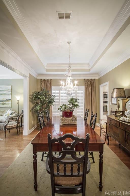 Montagne Court - Residential