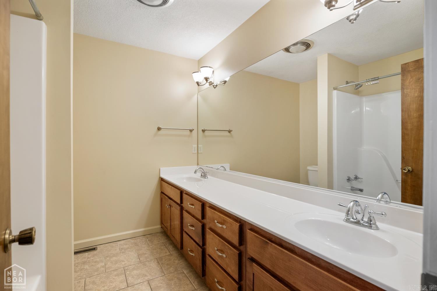 Rankins Oak Forest - Residential