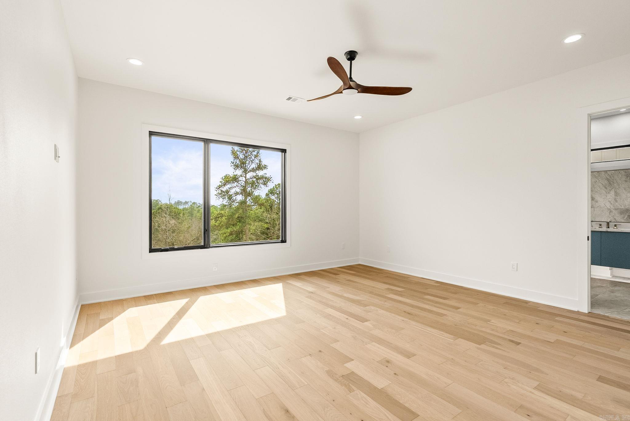 CHENAL VALLEY FALSTONE COURT - Residential