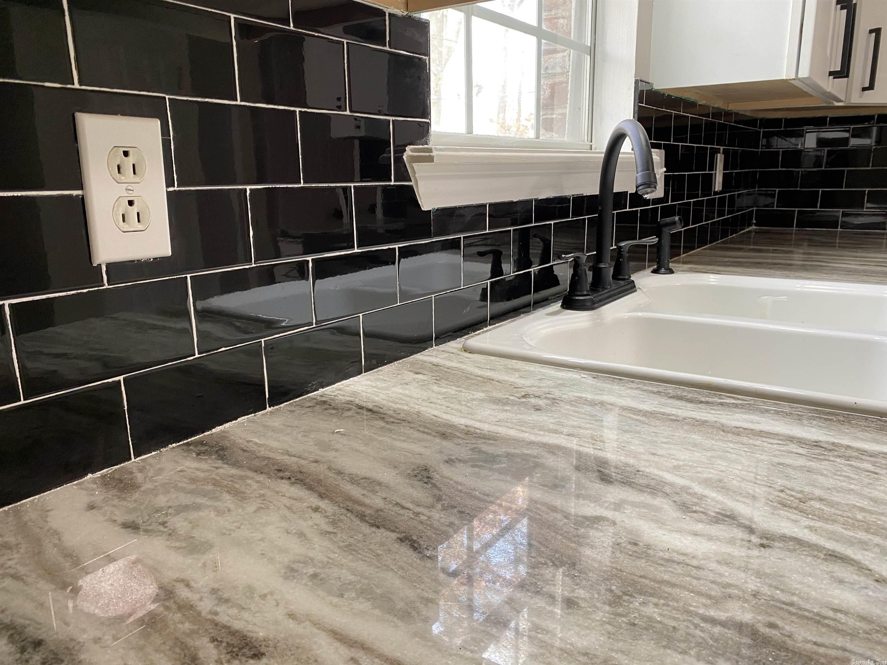 TURTLE CREEK - Residential