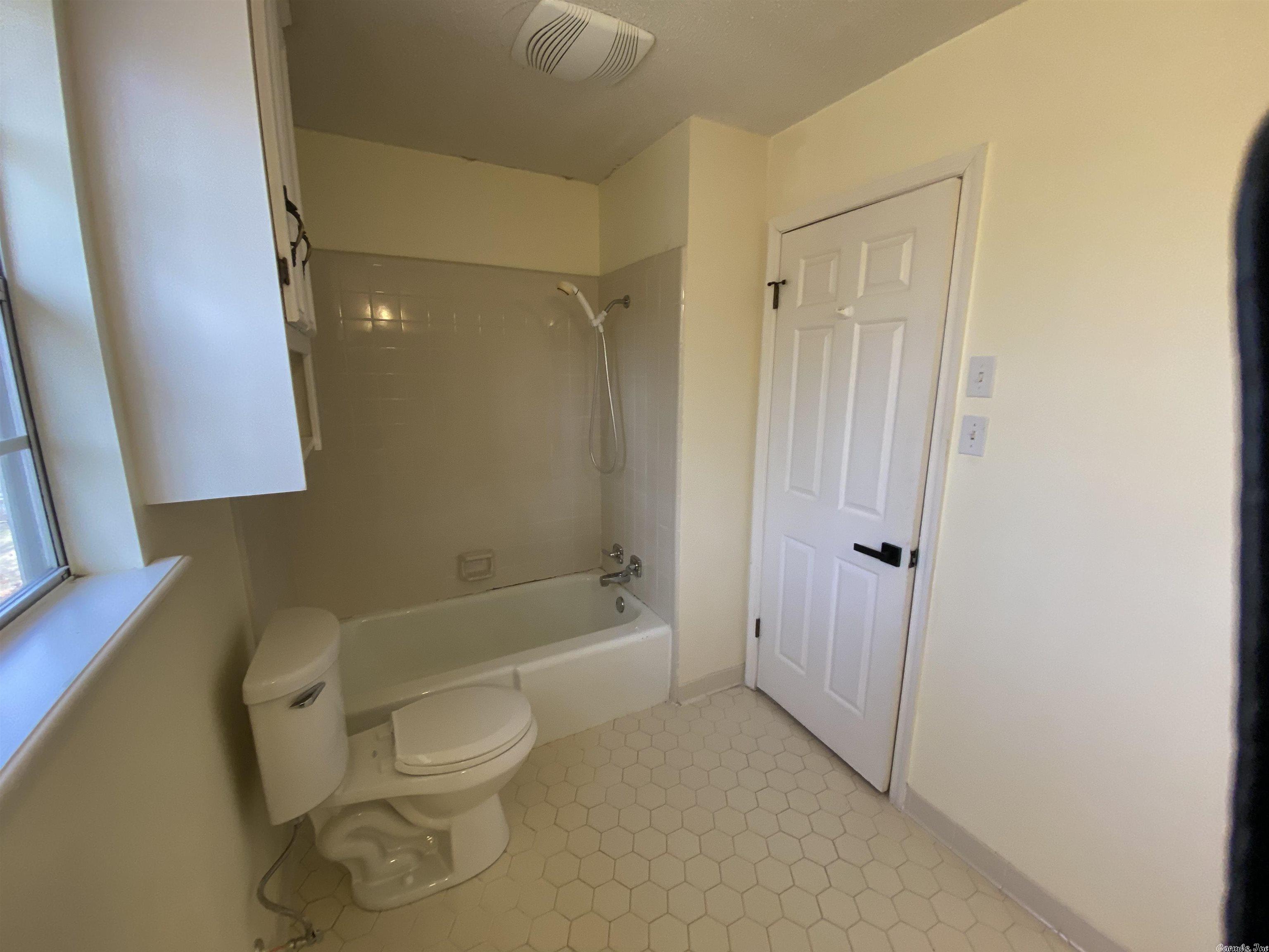 TURTLE CREEK - Residential