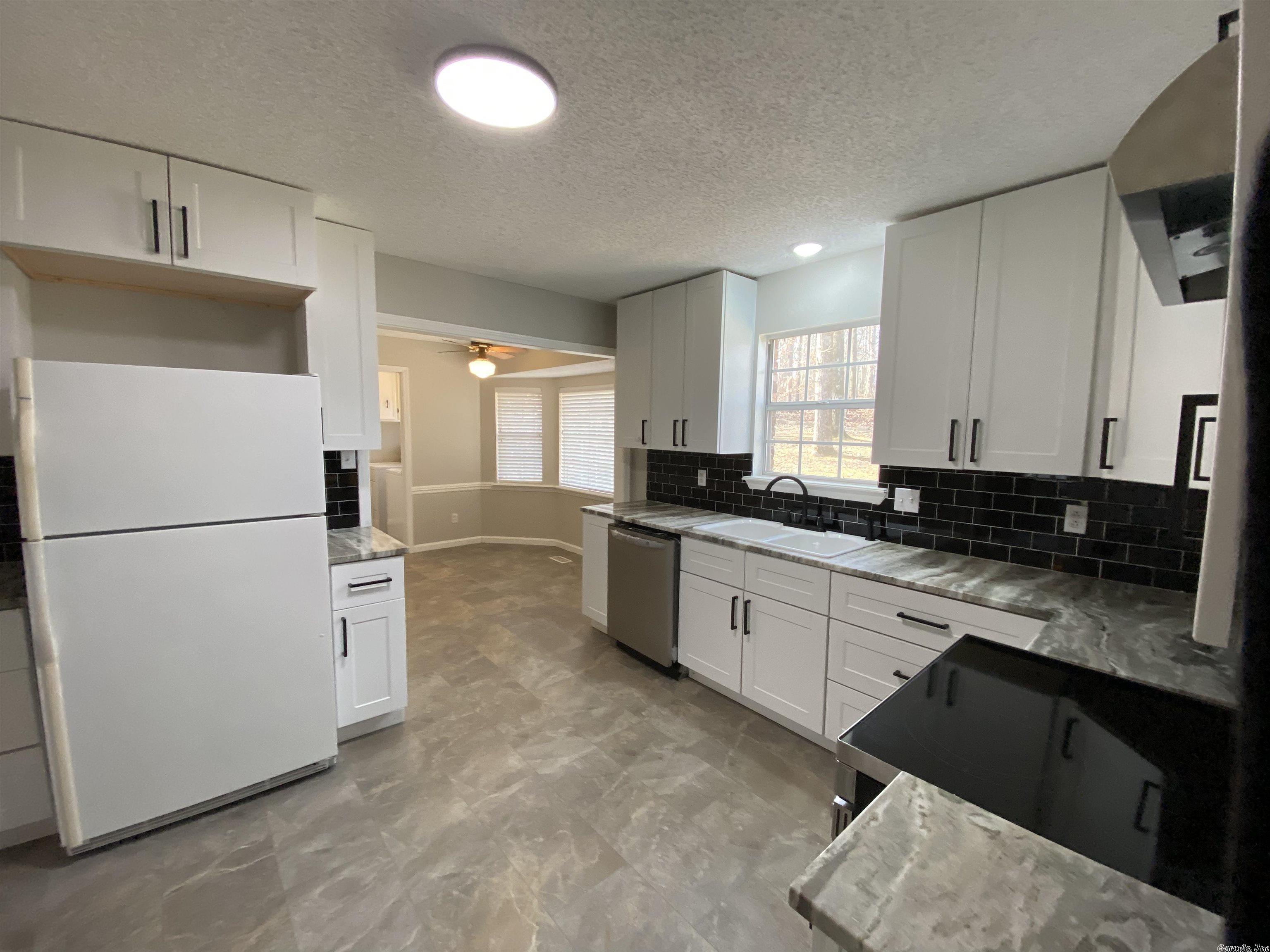 TURTLE CREEK - Residential