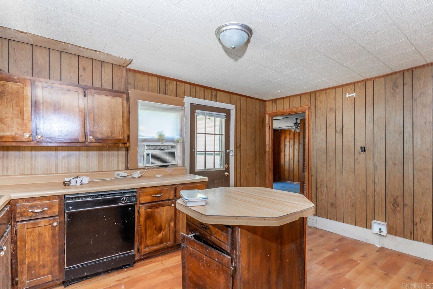BLACK ROCK ORIGINAL - Residential