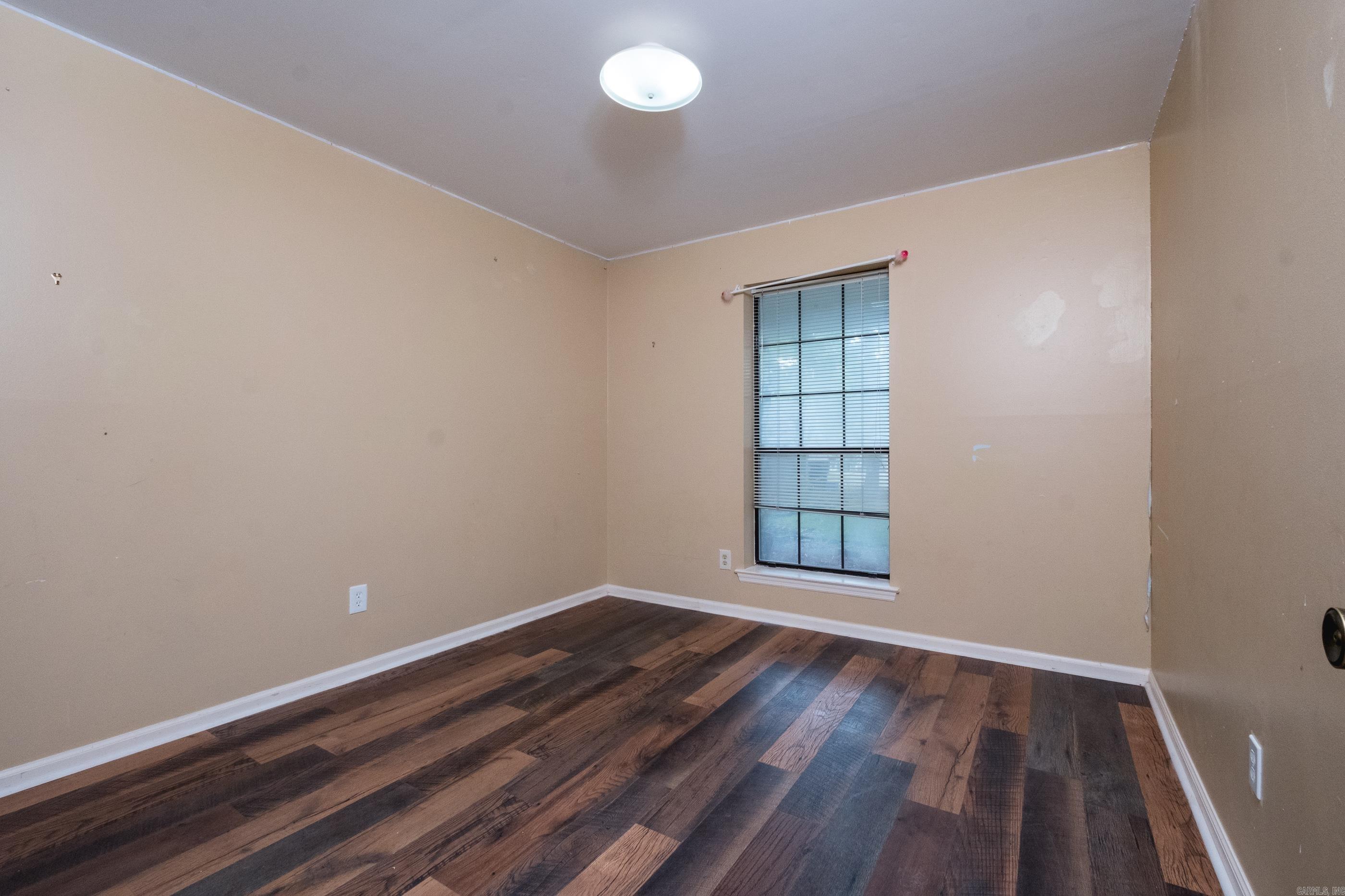 ROLLING OAKS - Residential