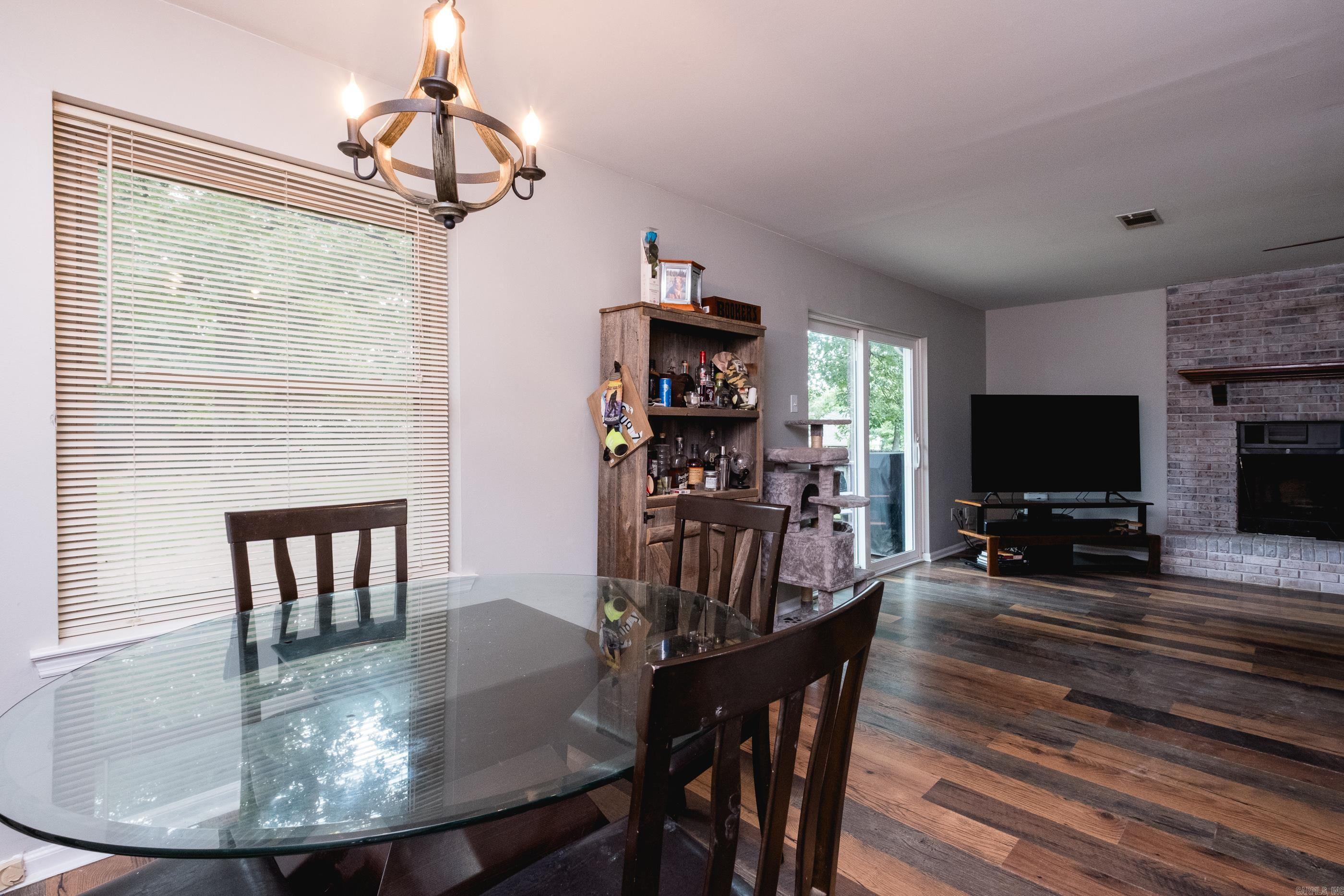 ROLLING OAKS - Residential