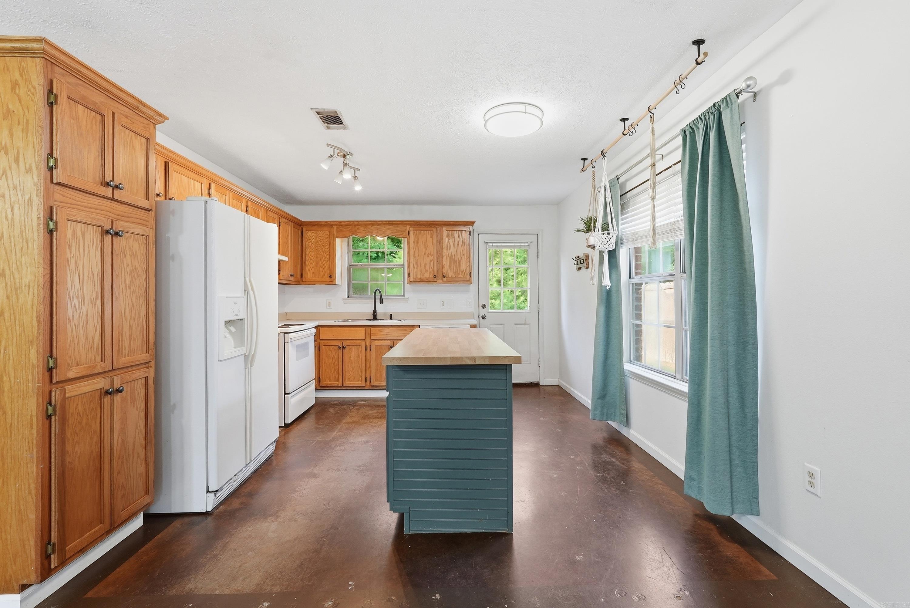 VICTORIA PARK PH 5 - Residential