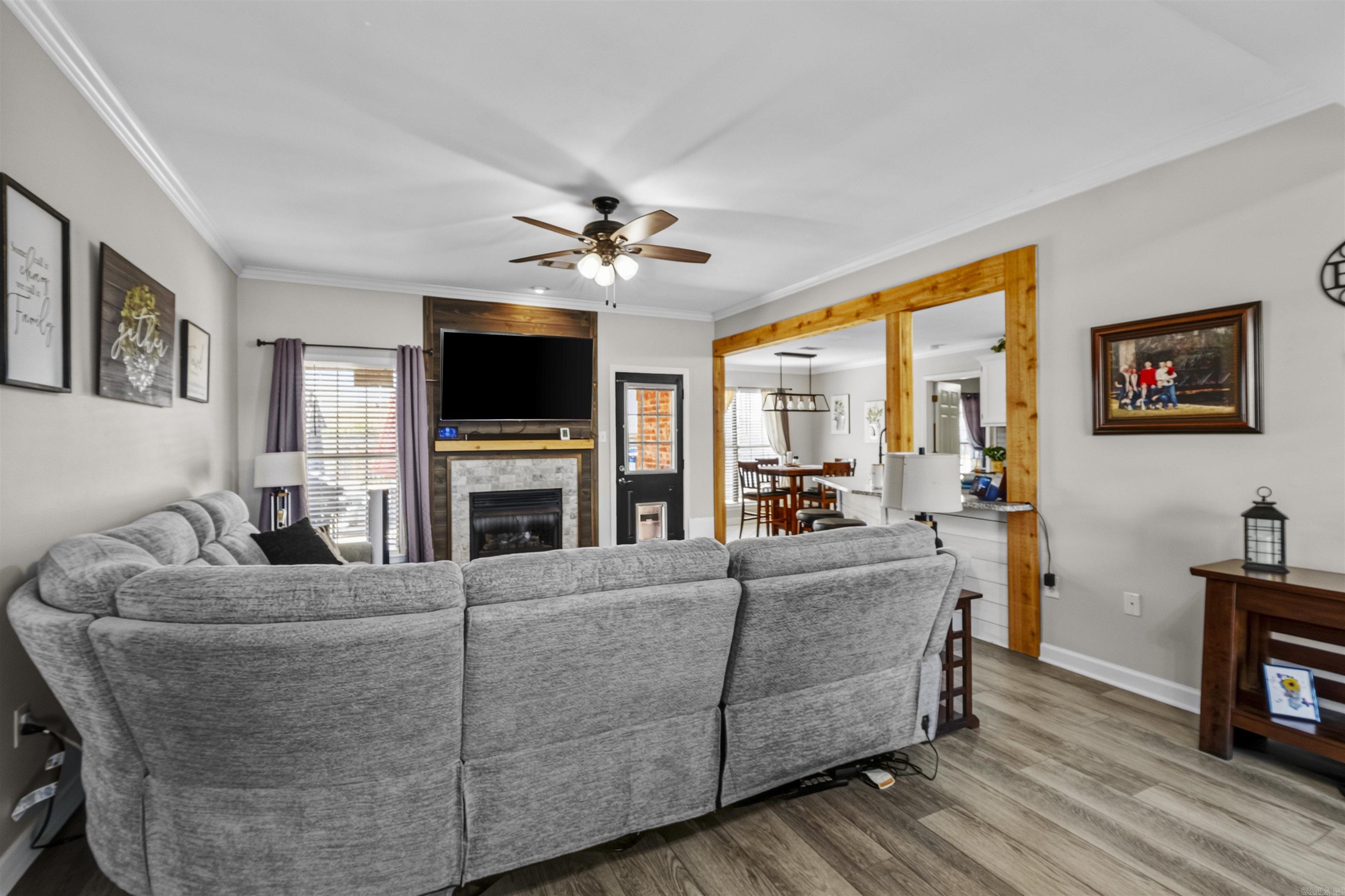 SPRING VALLEY - Residential