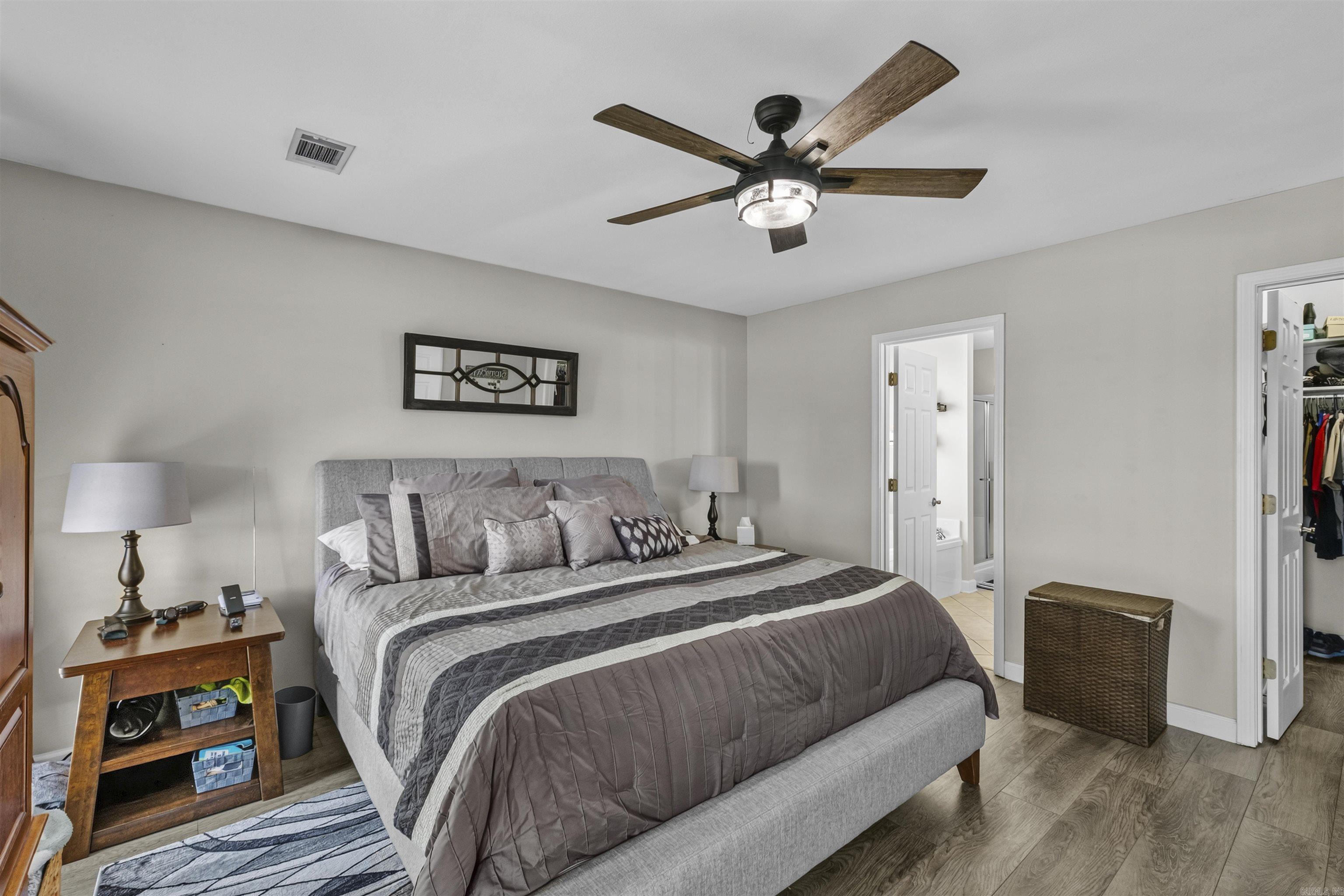 SPRING VALLEY - Residential