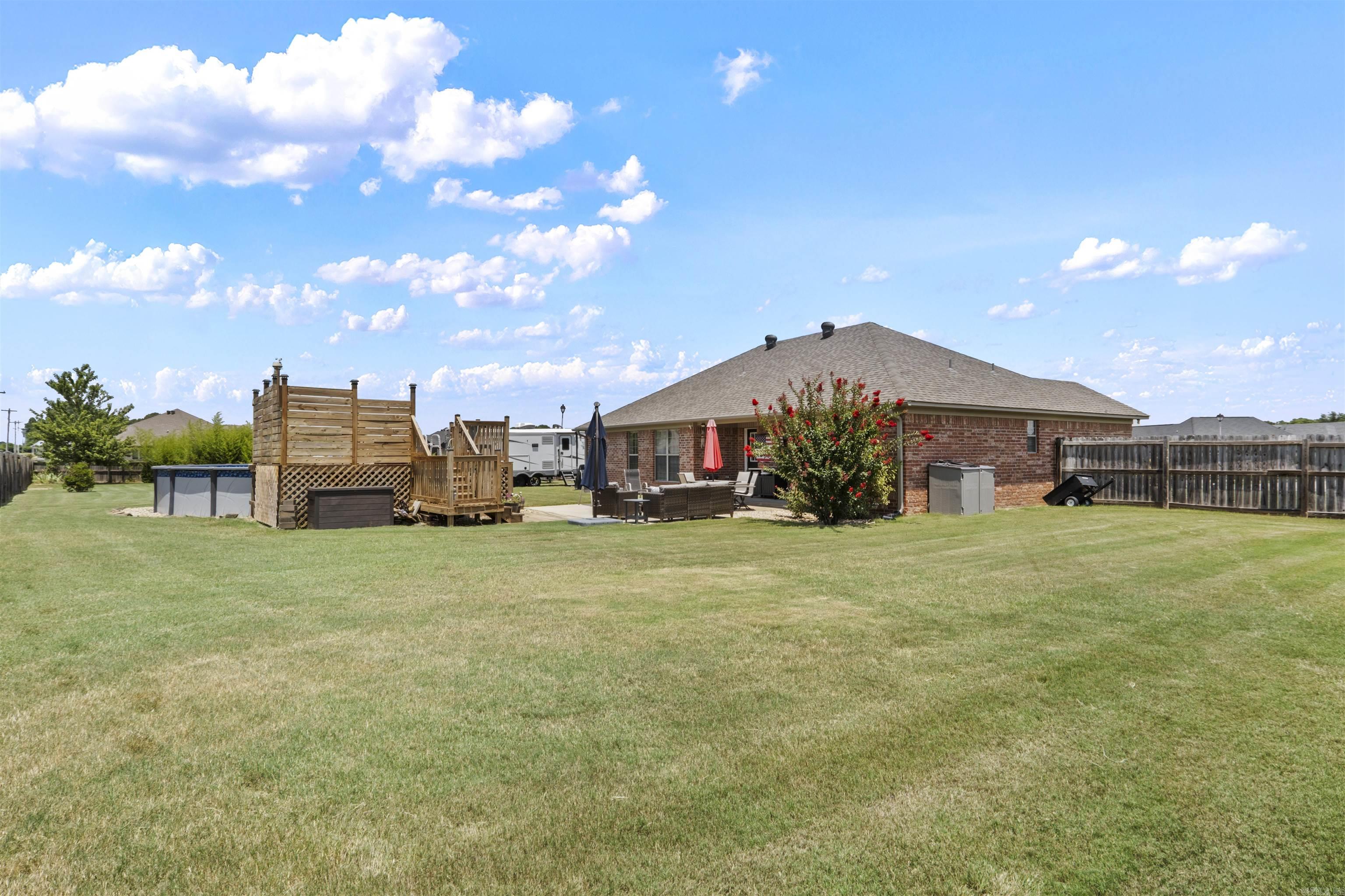 SPRING VALLEY - Residential
