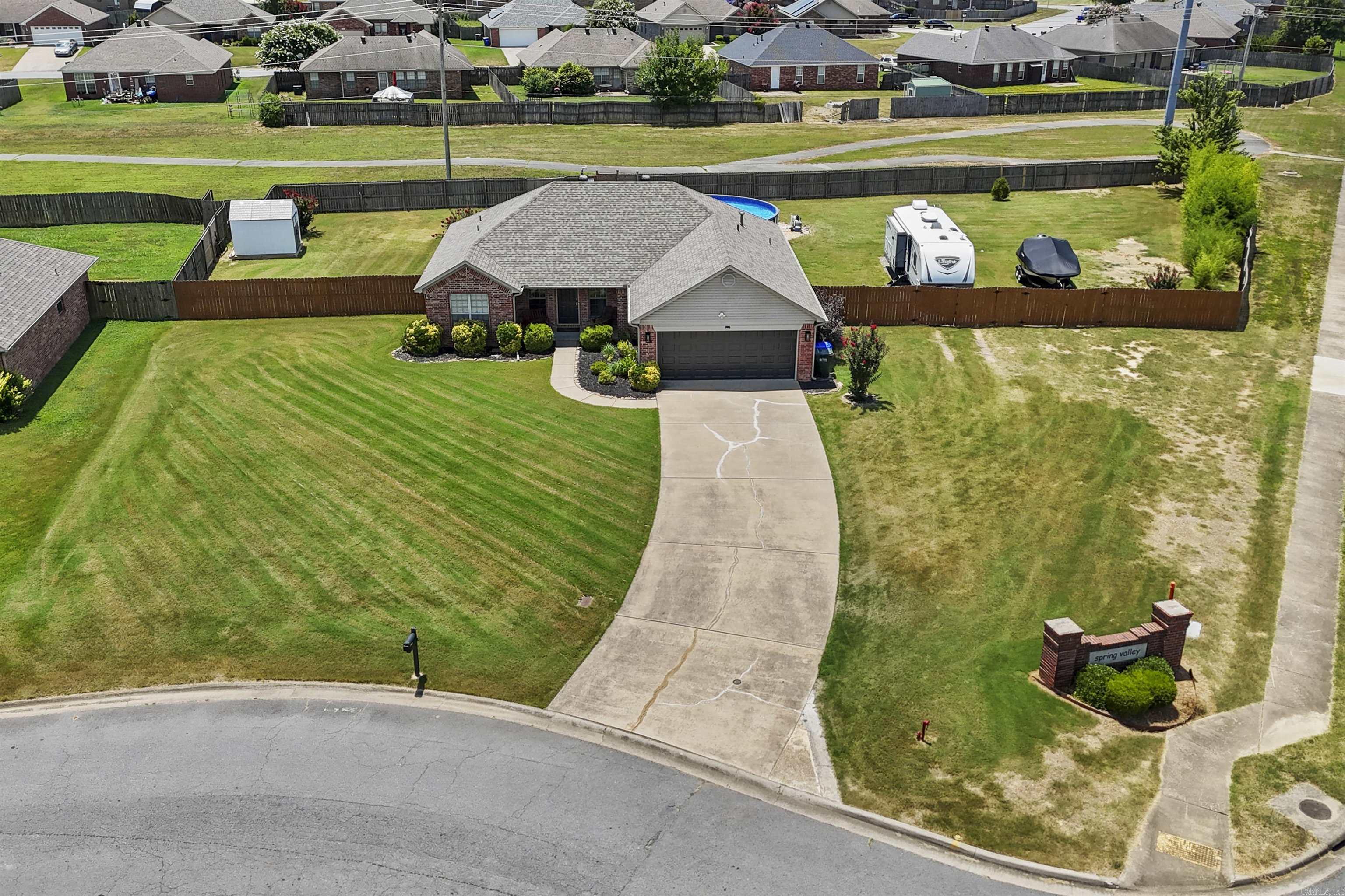 SPRING VALLEY - Residential