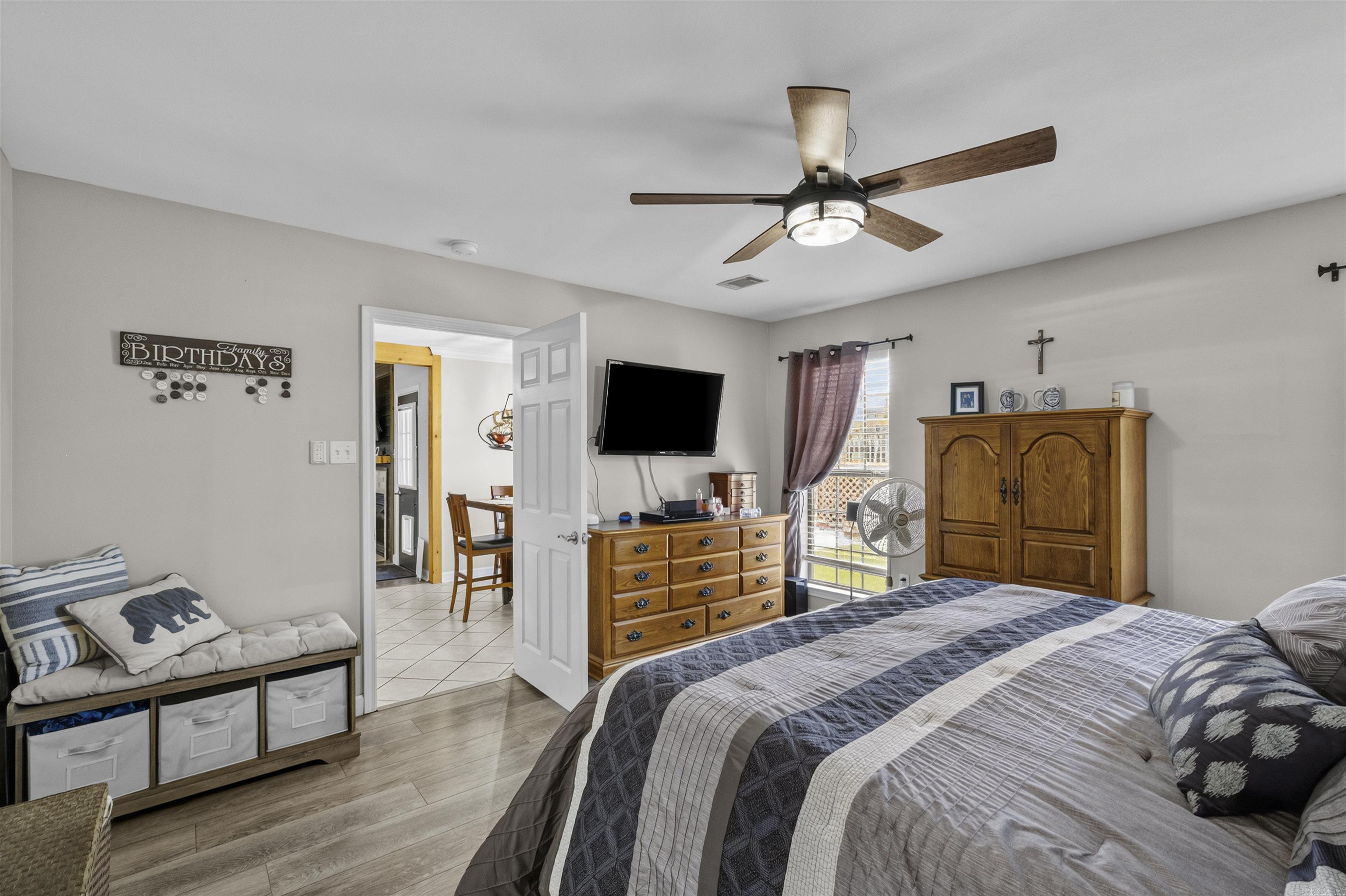 SPRING VALLEY - Residential
