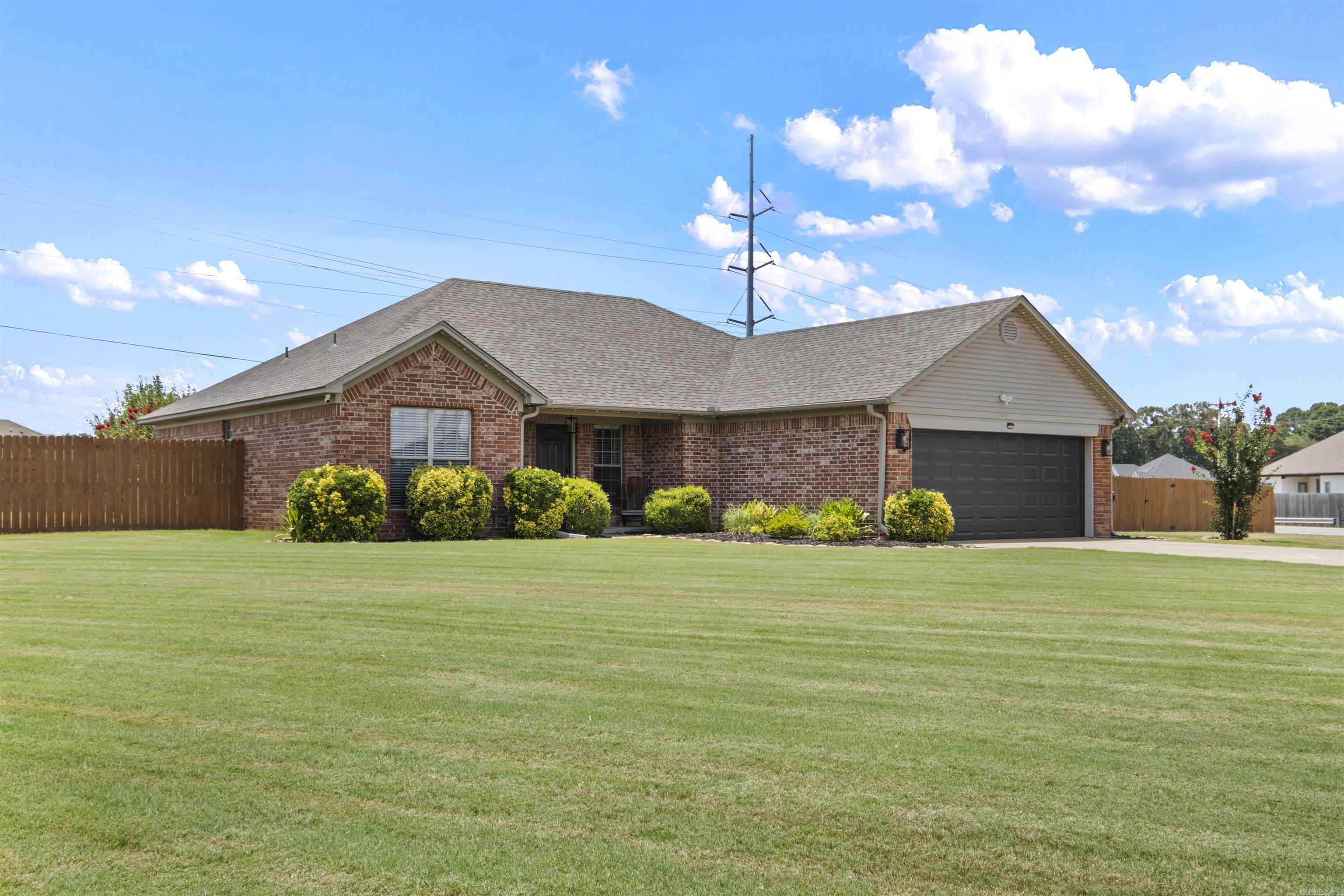 SPRING VALLEY - Residential