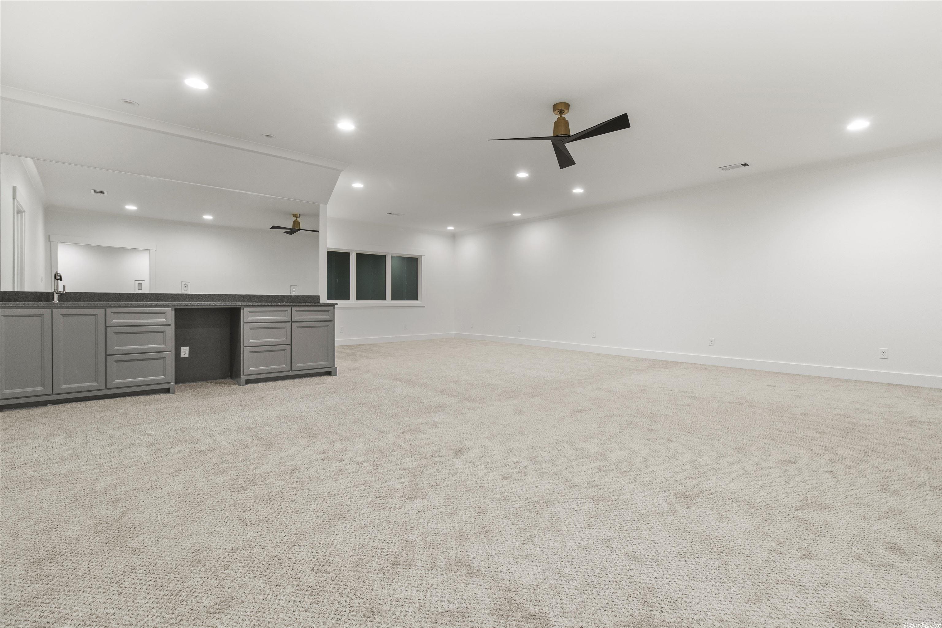 CHENAL VALLEY HALLEN COURT - Residential