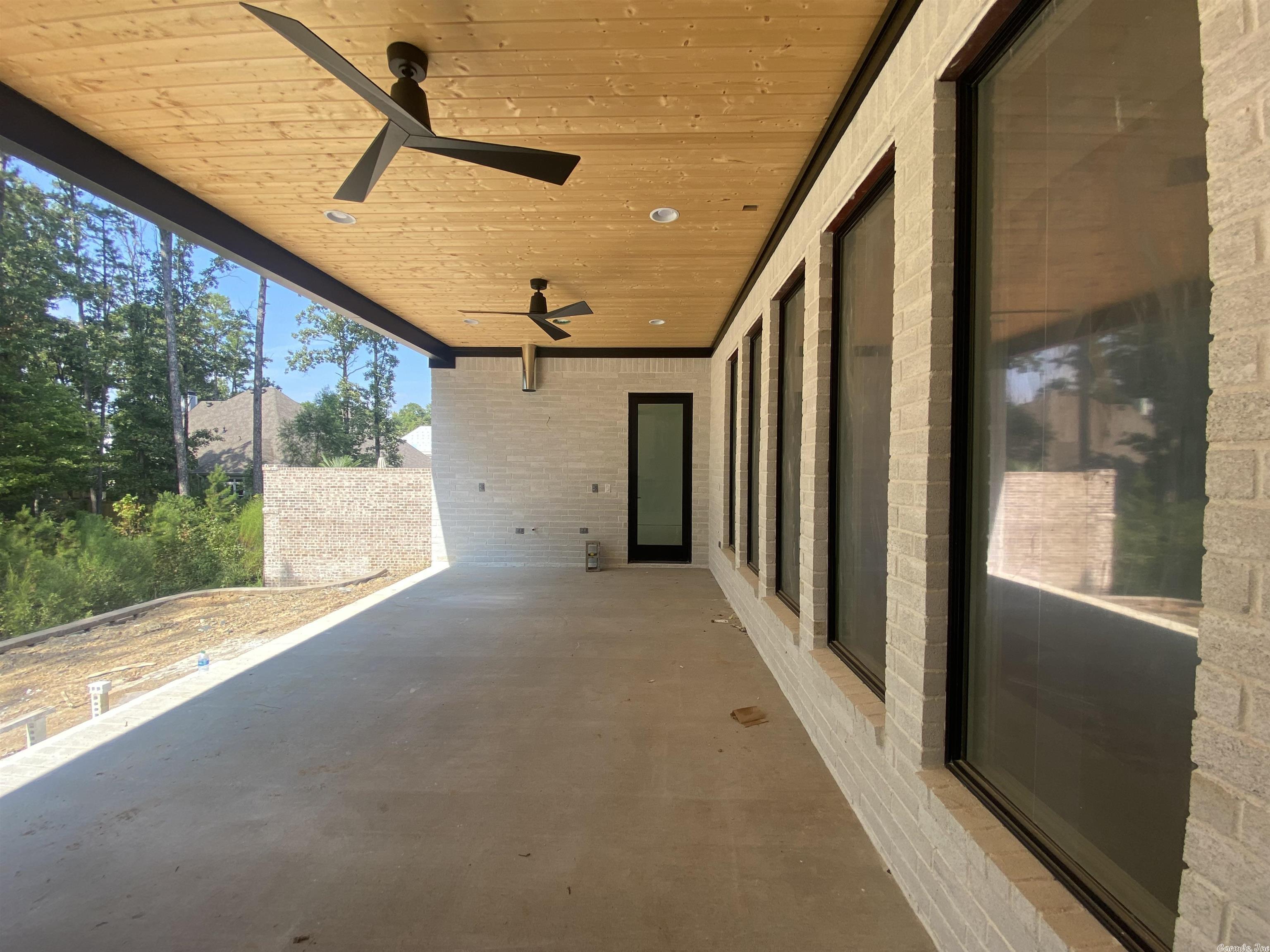 CHENAL VALLEY HALLEN COURT - Residential