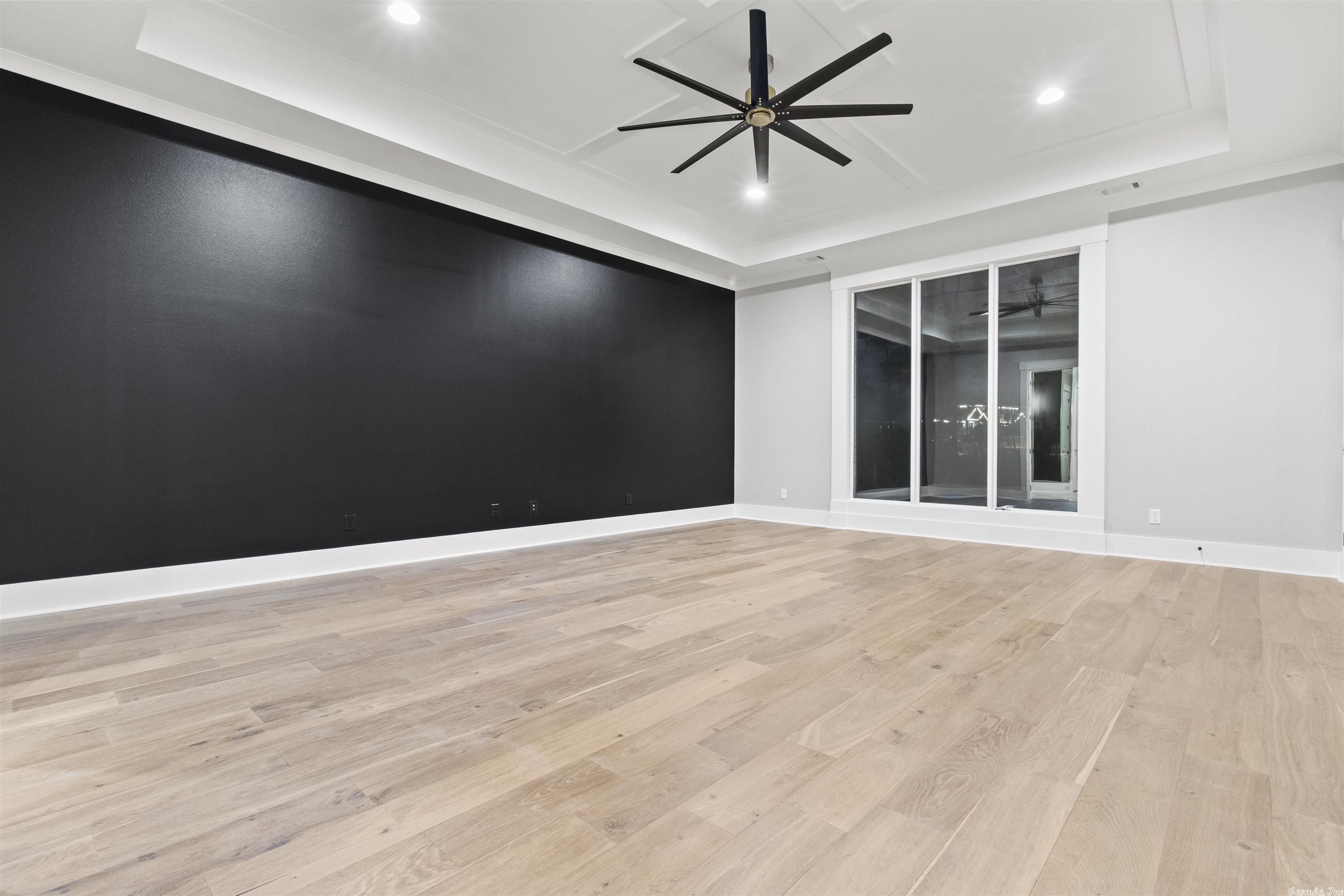 CHENAL VALLEY HALLEN COURT - Residential