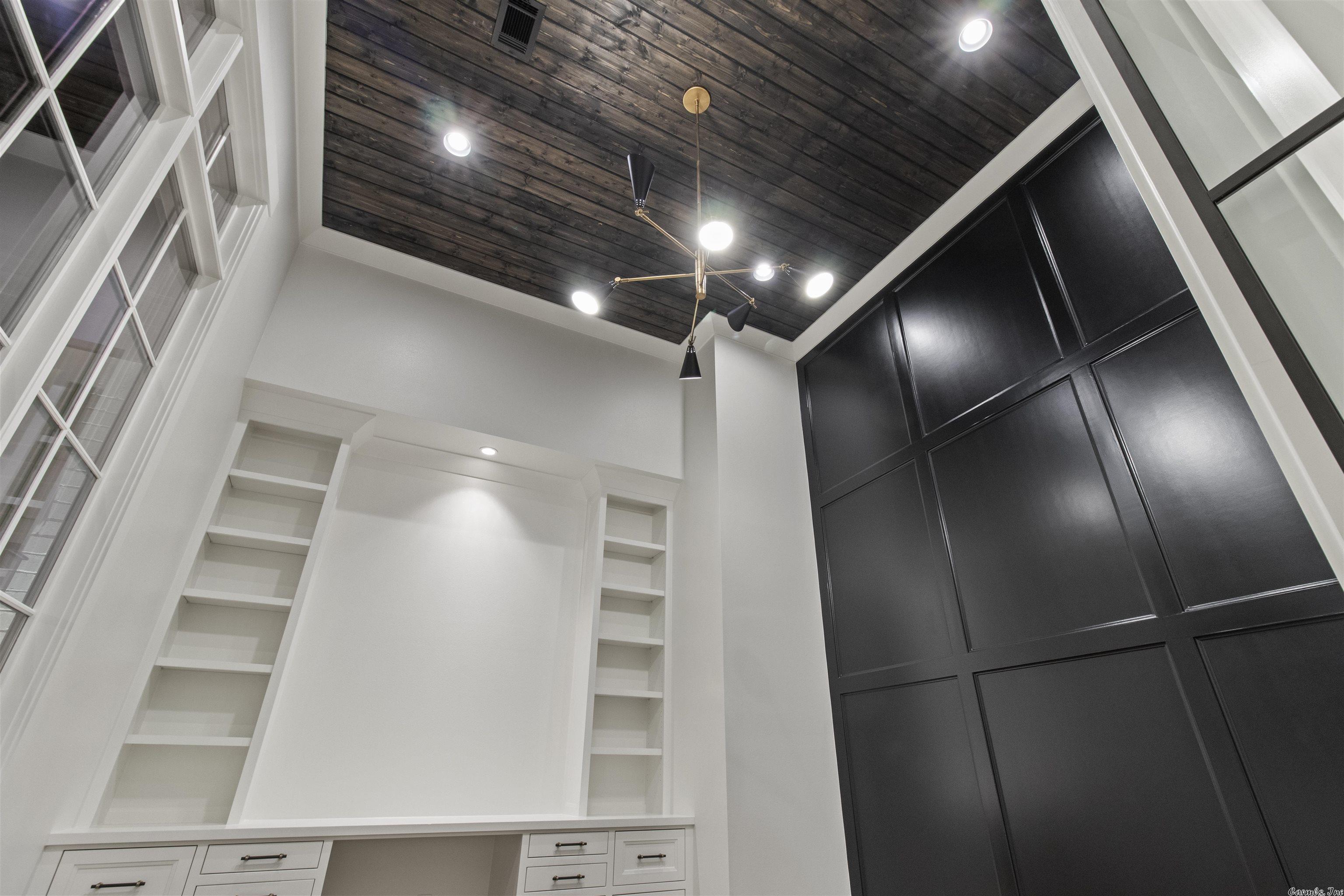 CHENAL VALLEY HALLEN COURT - Residential