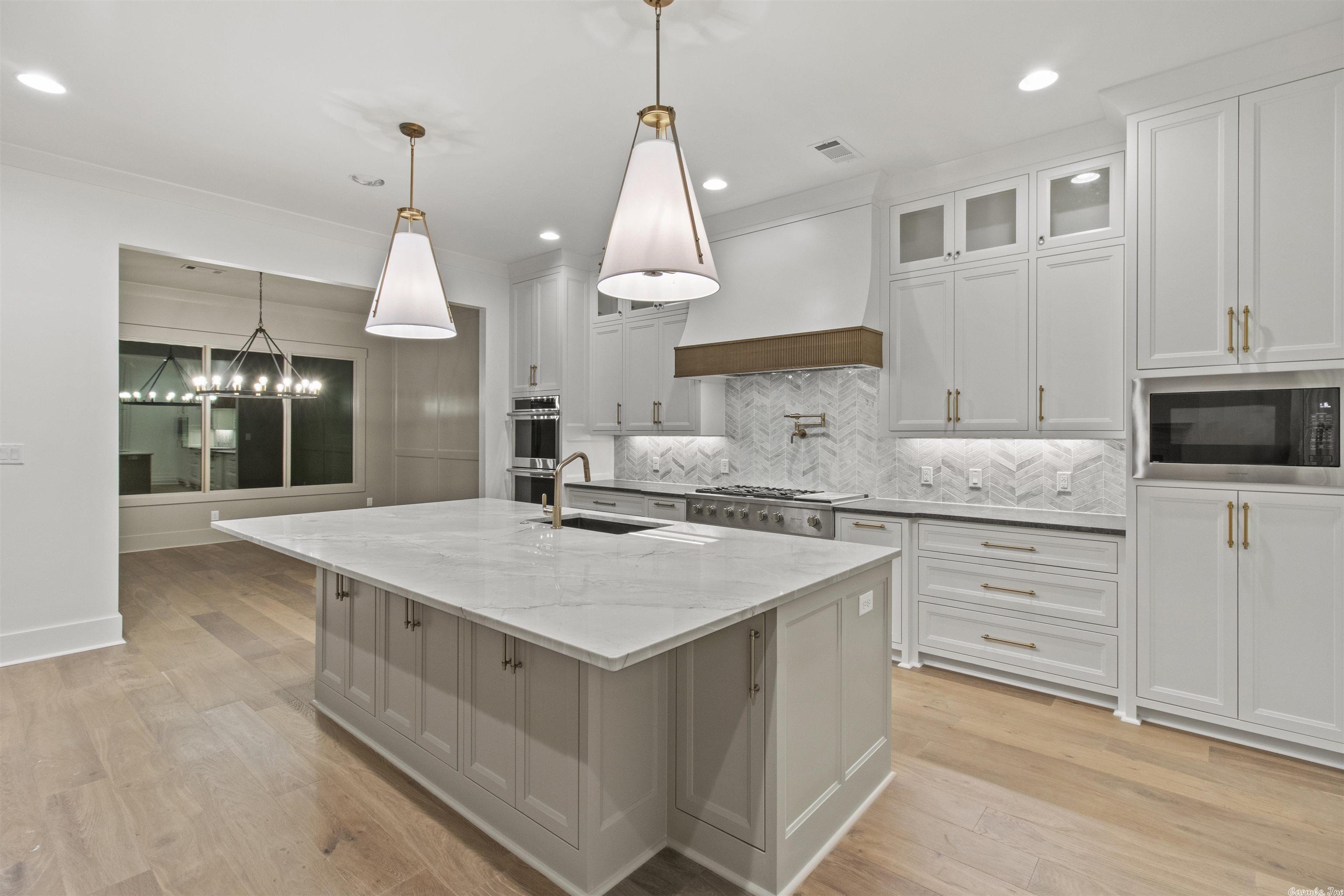 CHENAL VALLEY HALLEN COURT - Residential