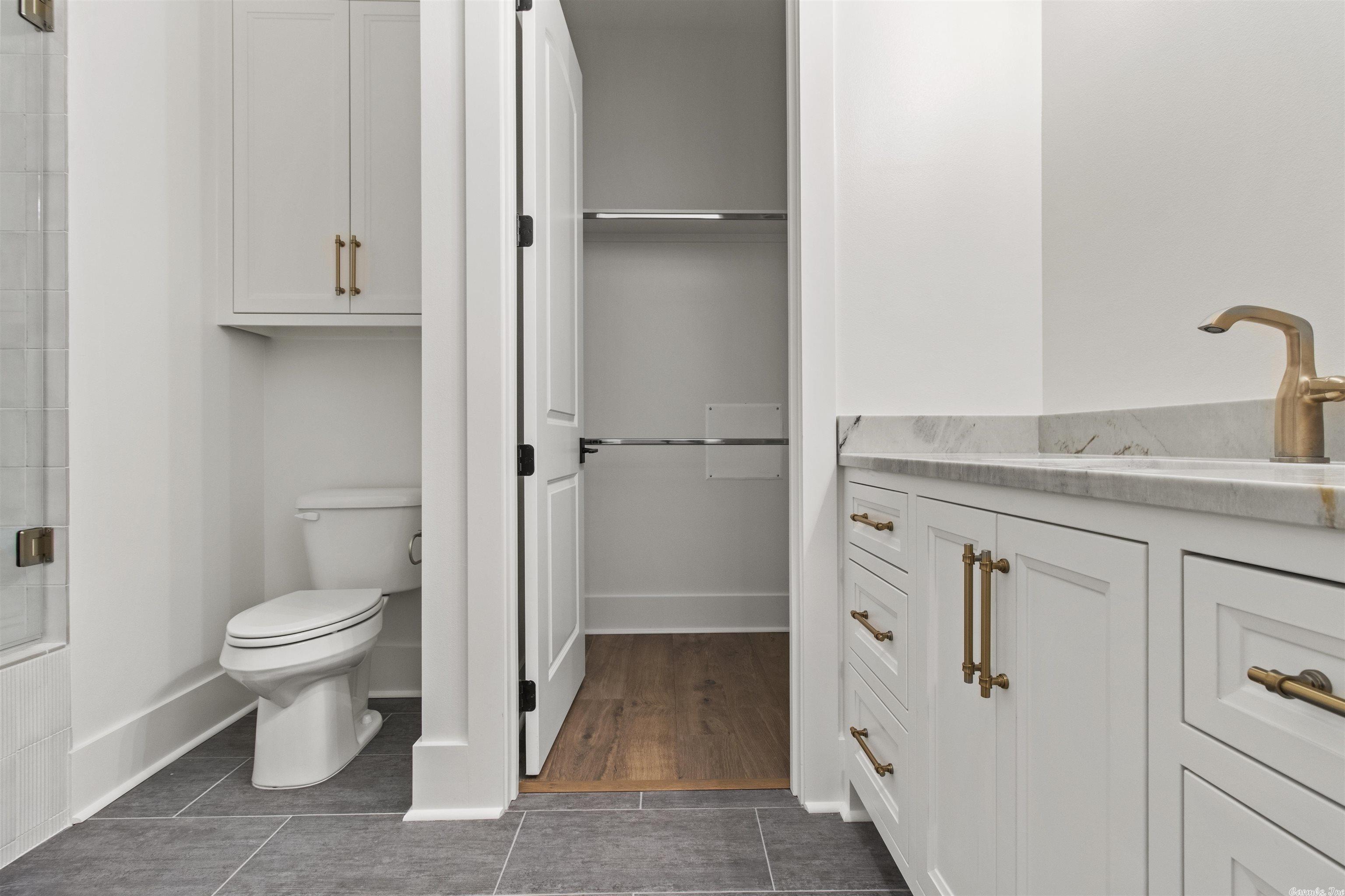 CHENAL VALLEY HALLEN COURT - Residential