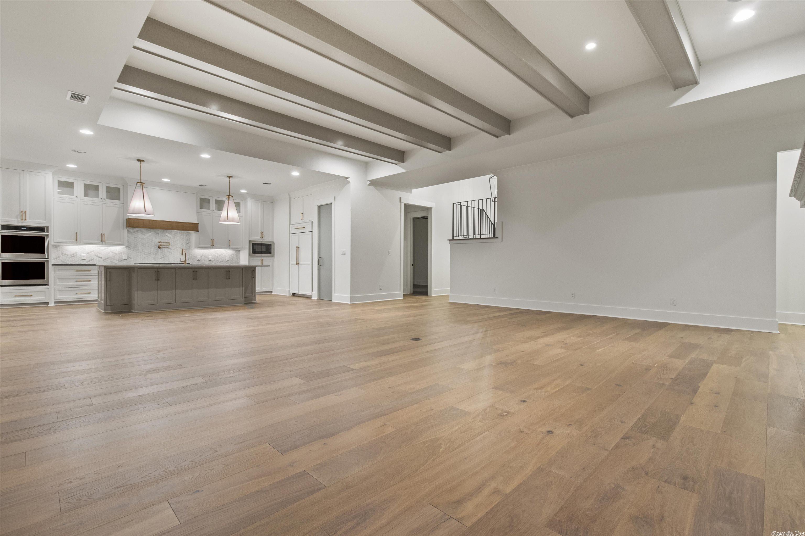 CHENAL VALLEY HALLEN COURT - Residential