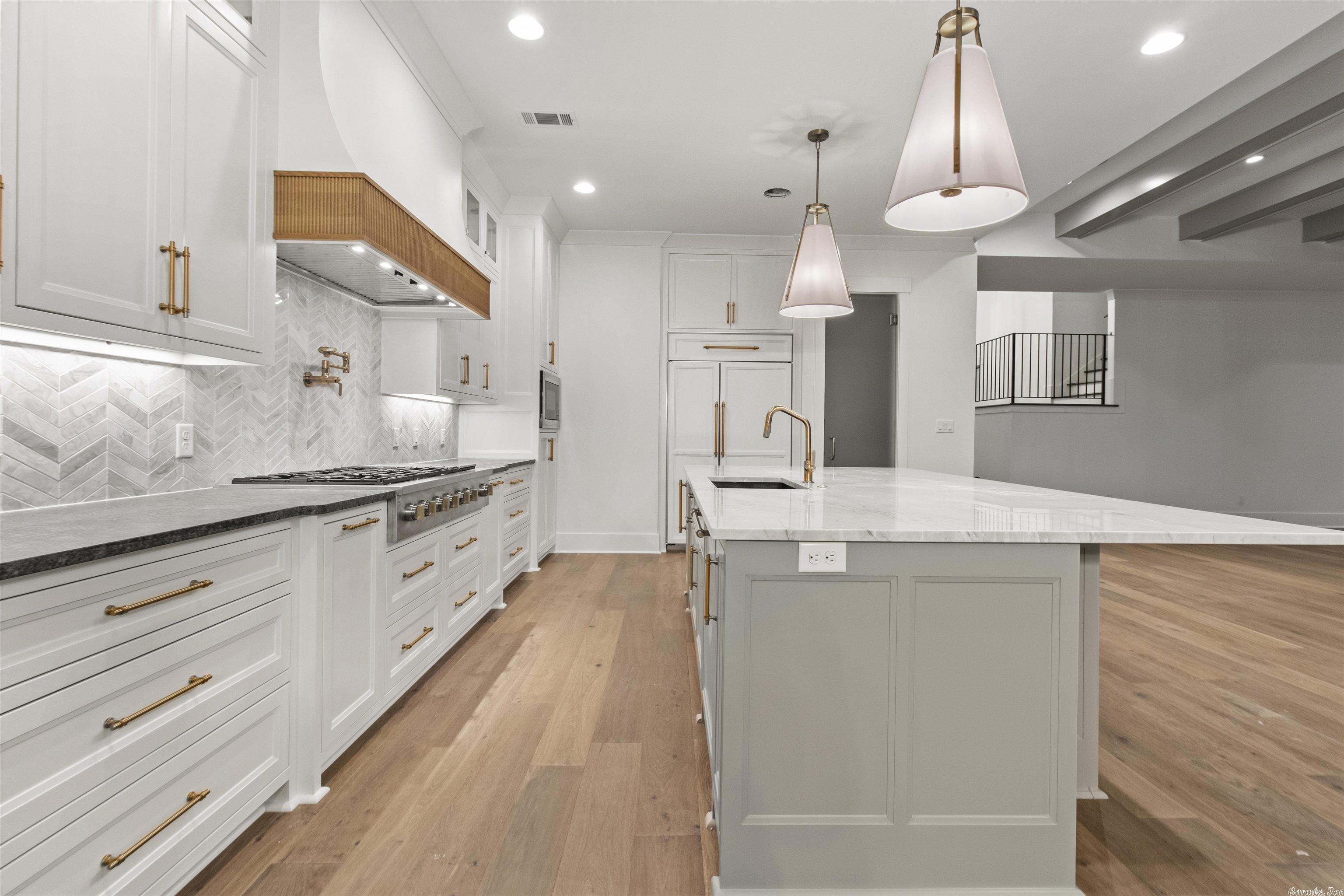 CHENAL VALLEY HALLEN COURT - Residential