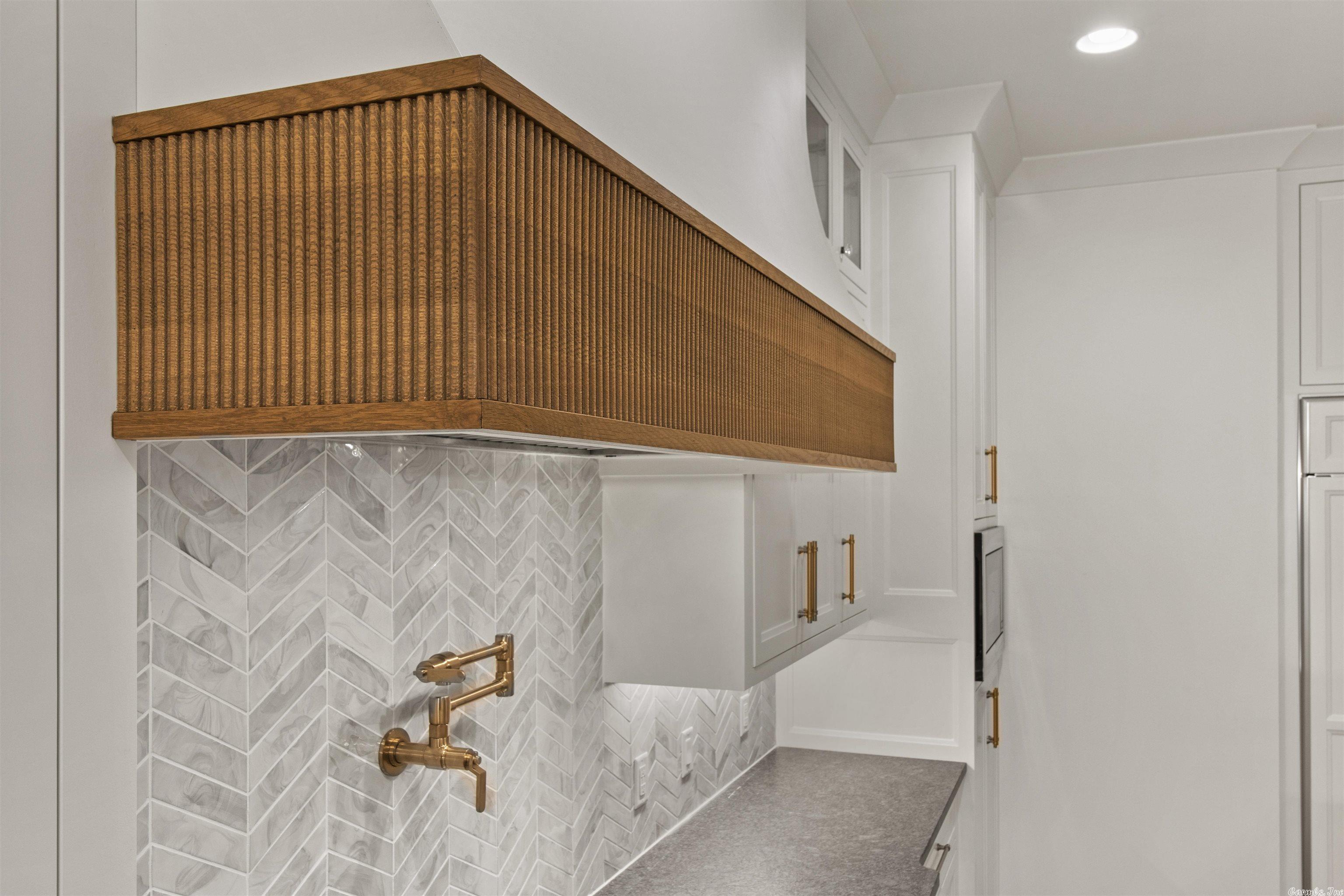 CHENAL VALLEY HALLEN COURT - Residential