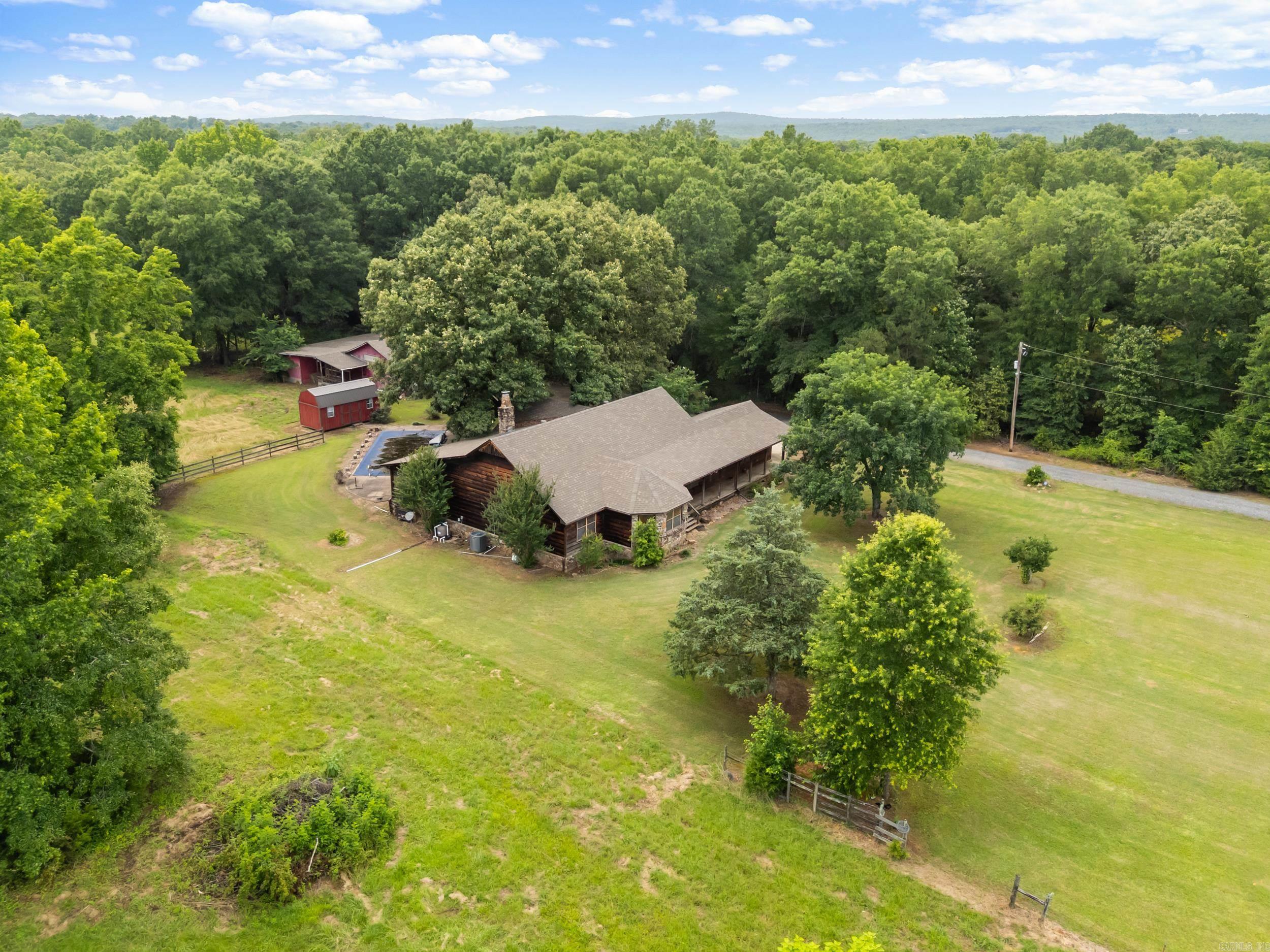 OAK RIDGE ESTATES - Residential