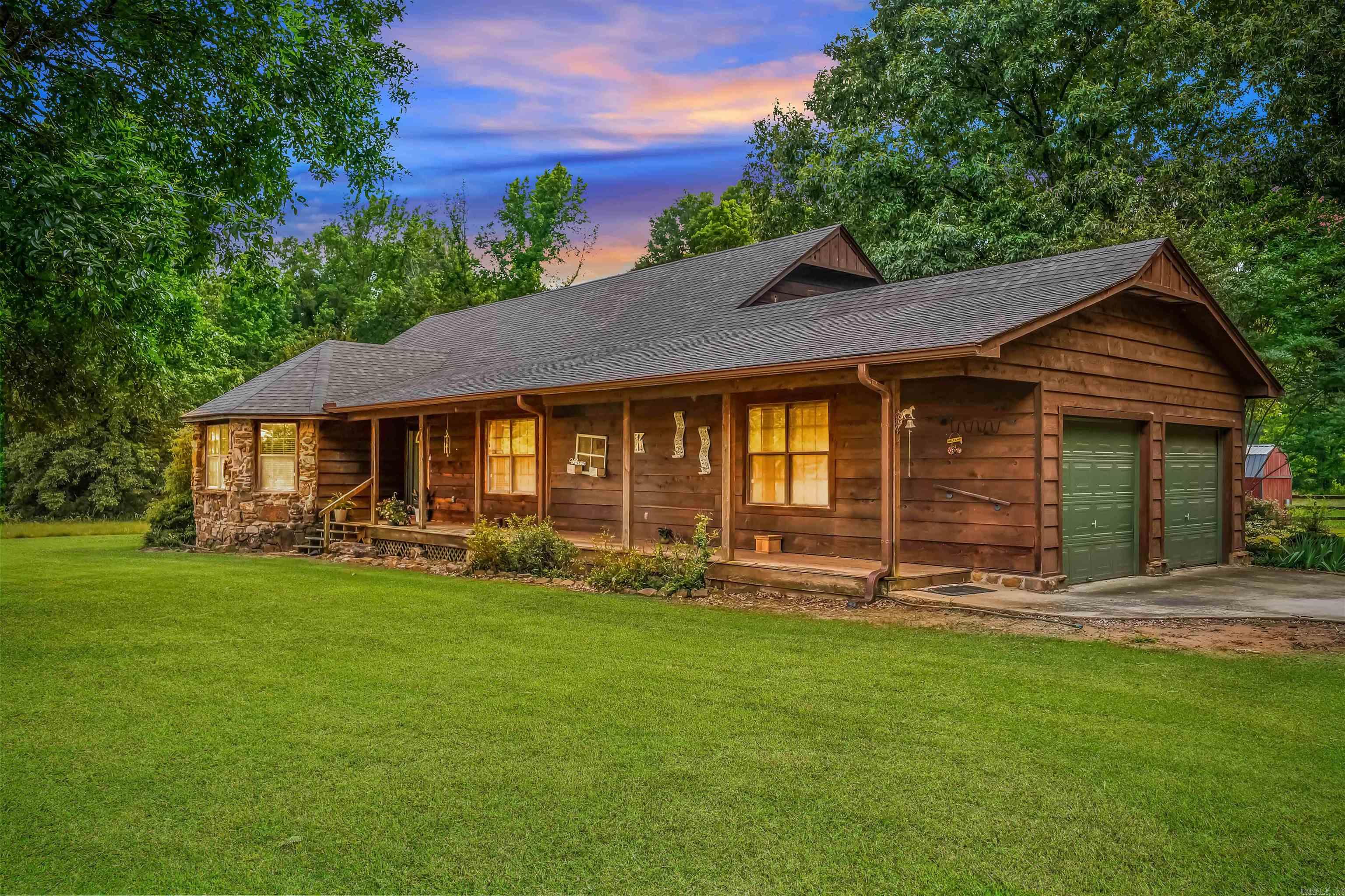 OAK RIDGE ESTATES - Residential