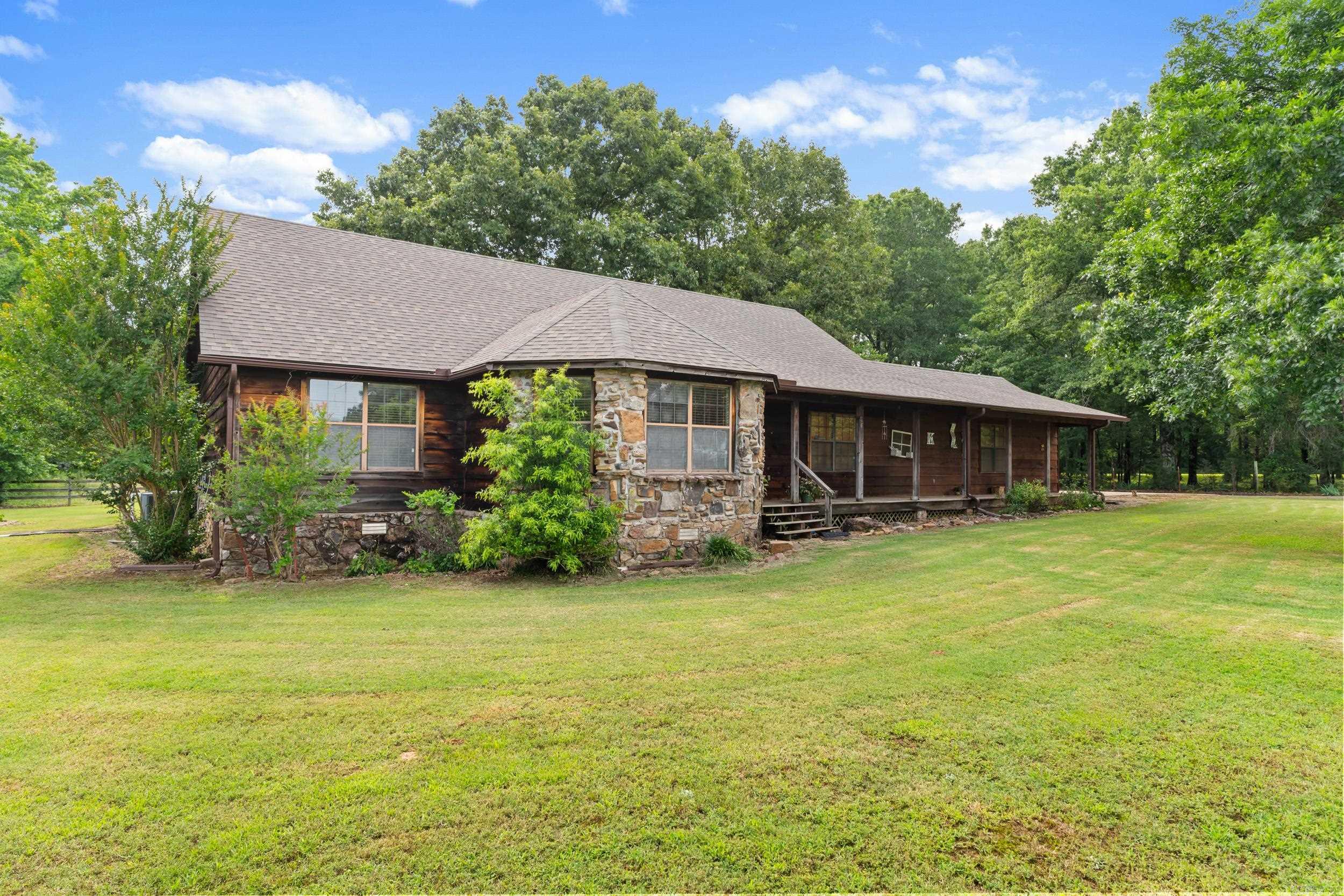OAK RIDGE ESTATES - Residential