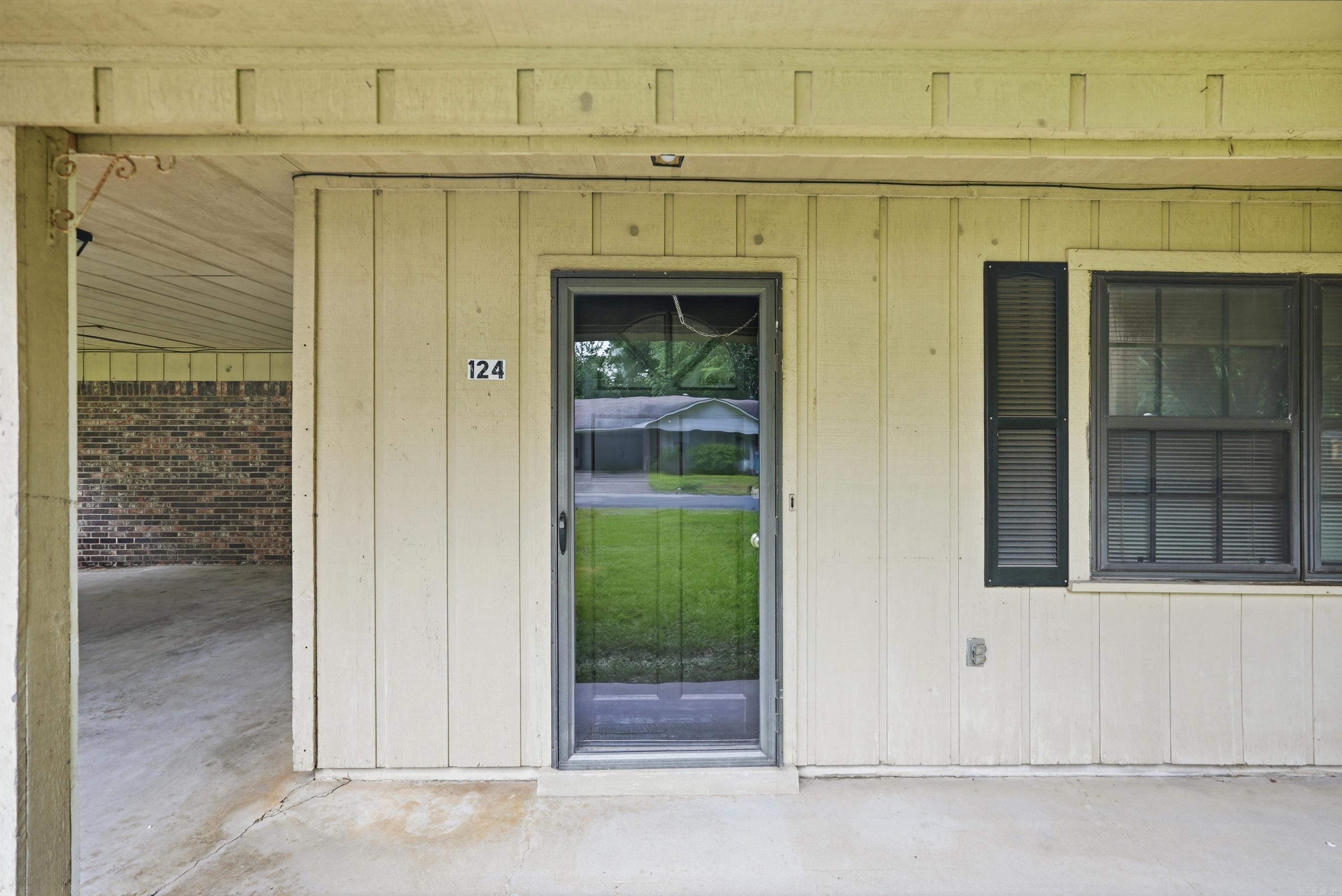 WEST GATE - Residential