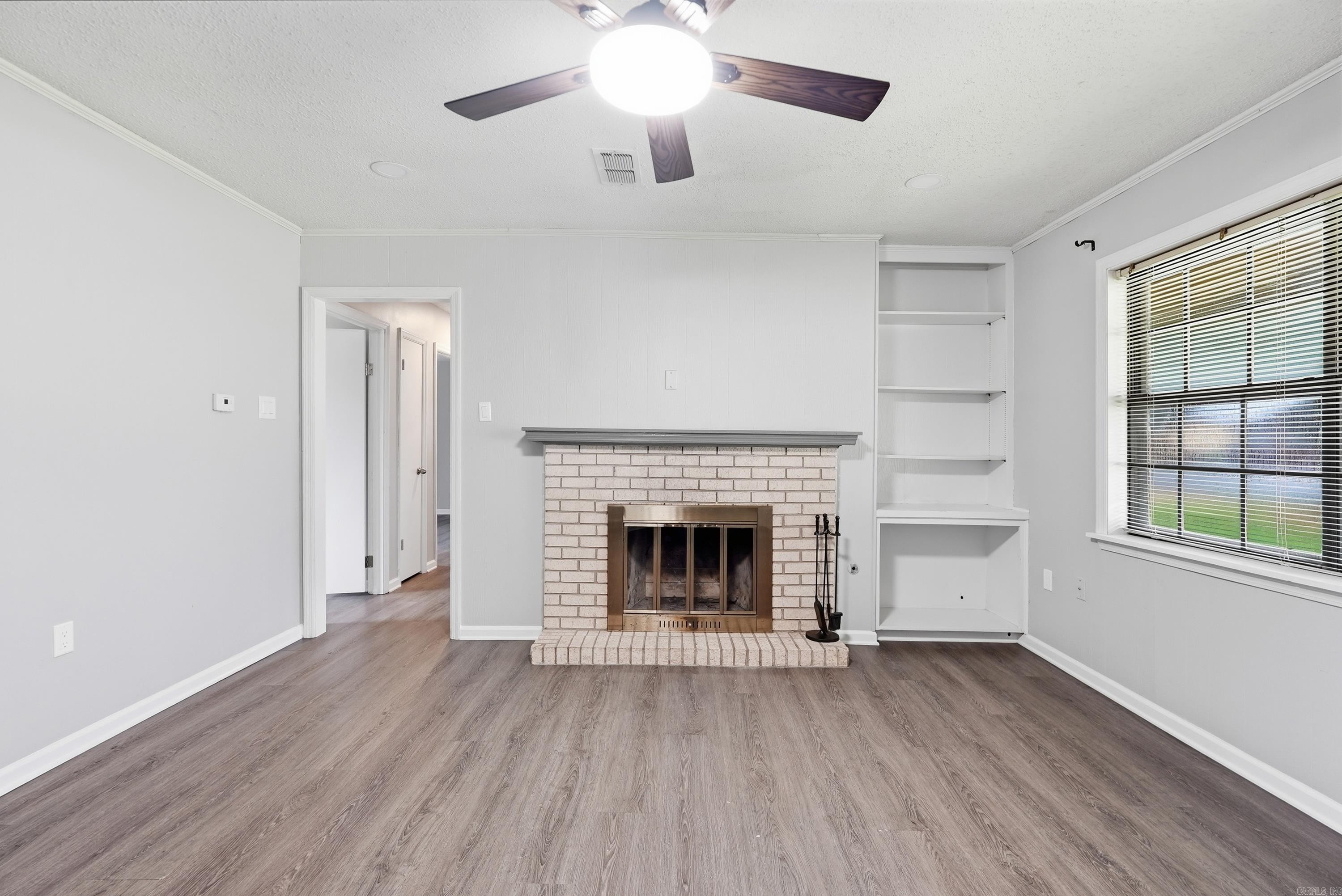 WEST GATE - Residential