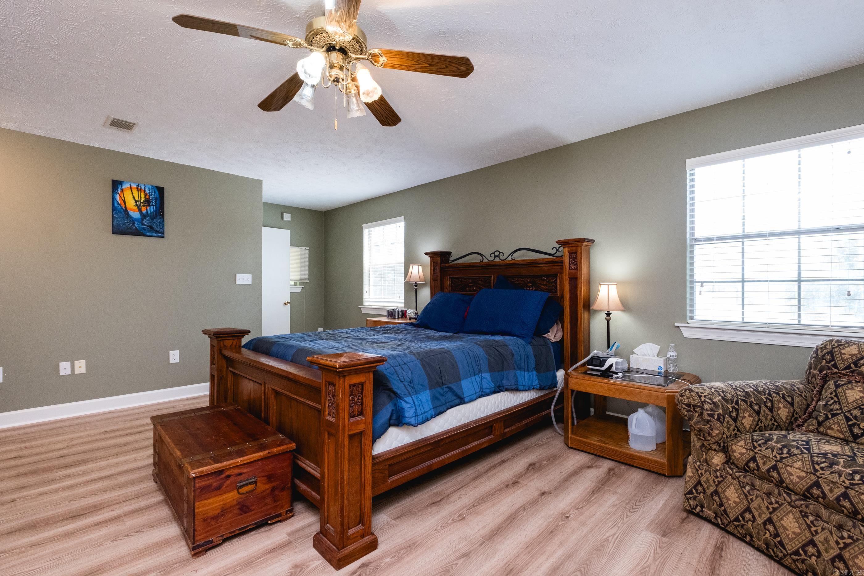 Lake Shore - Residential