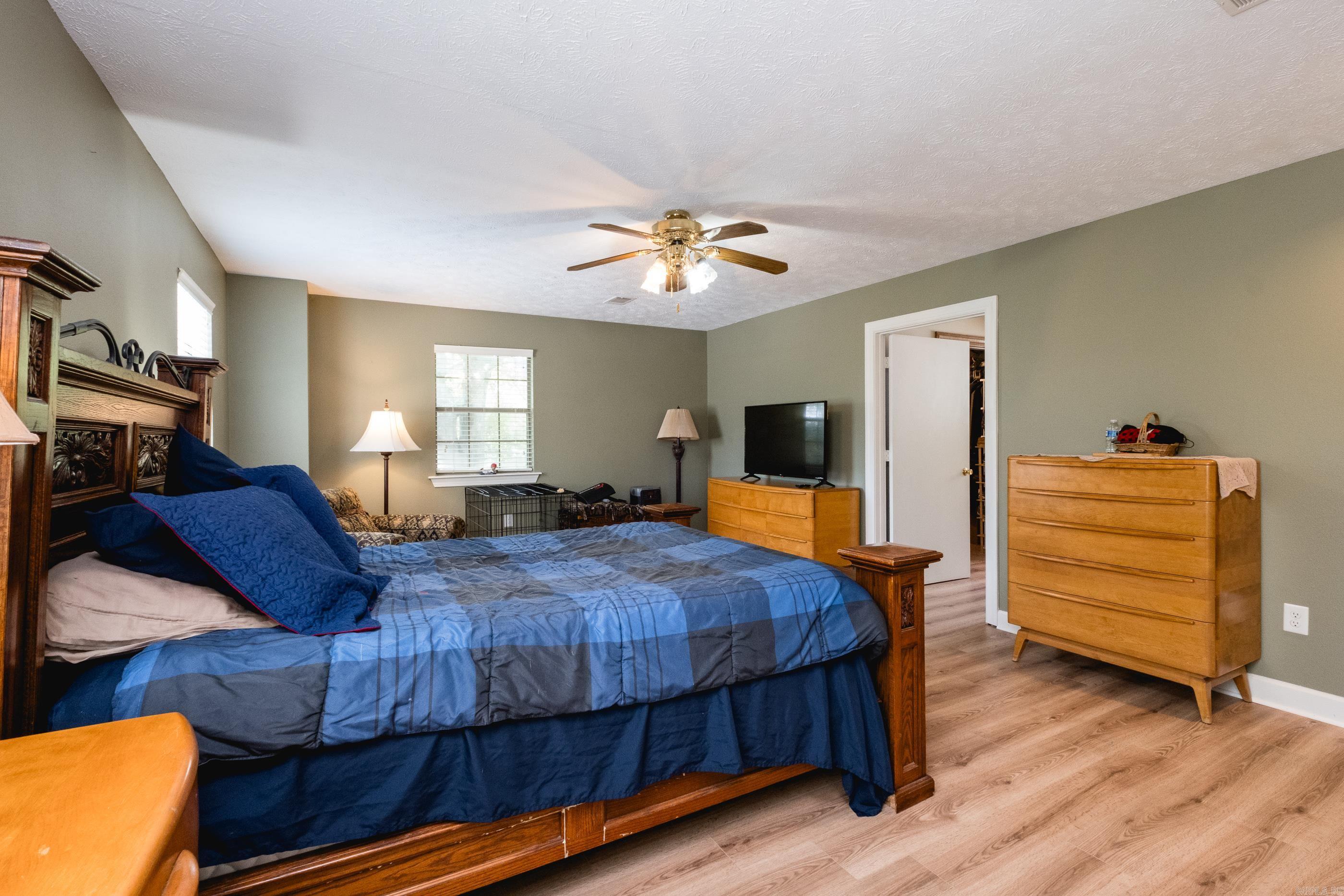 Lake Shore - Residential