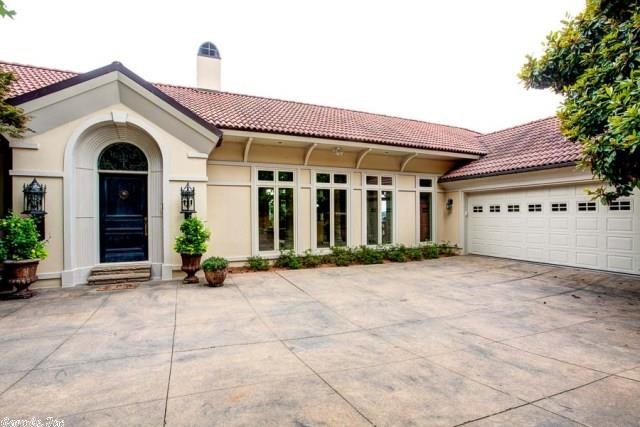 Riverview Manor - Residential
