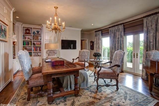 Riverview Manor - Residential