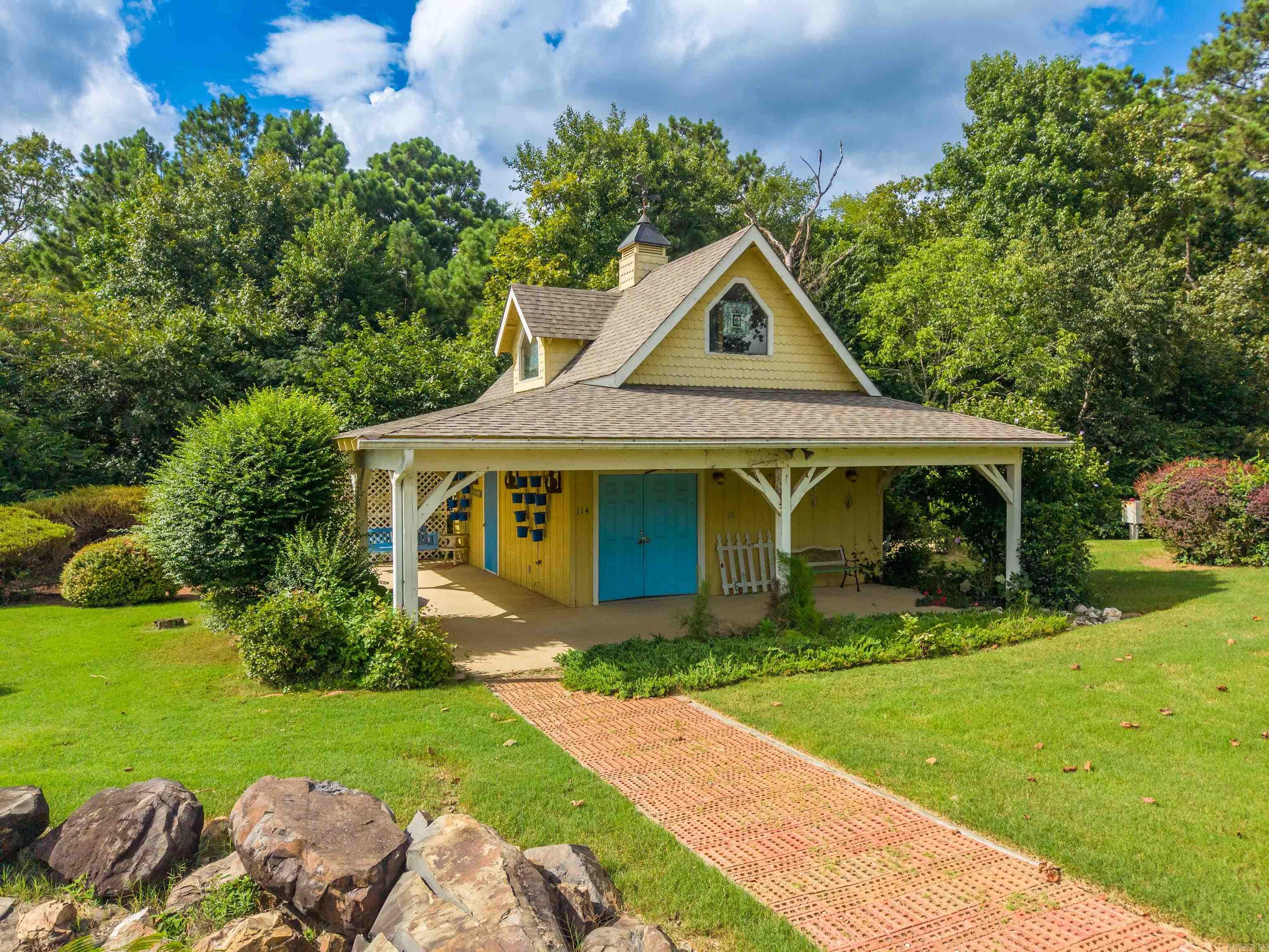FOREST LAKES GARDEN HOMES - Residential