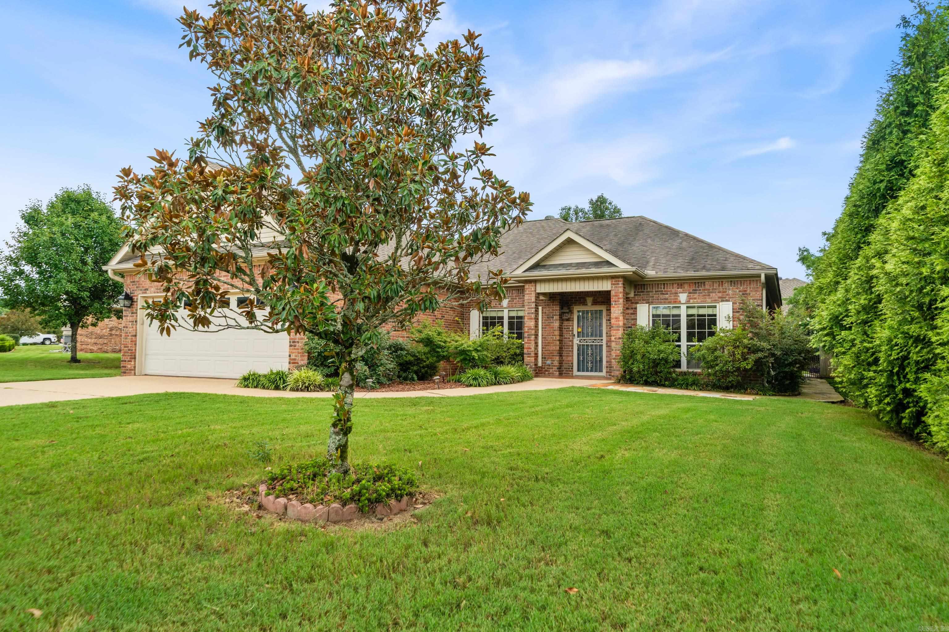 FOREST LAKES GARDEN HOMES - Residential