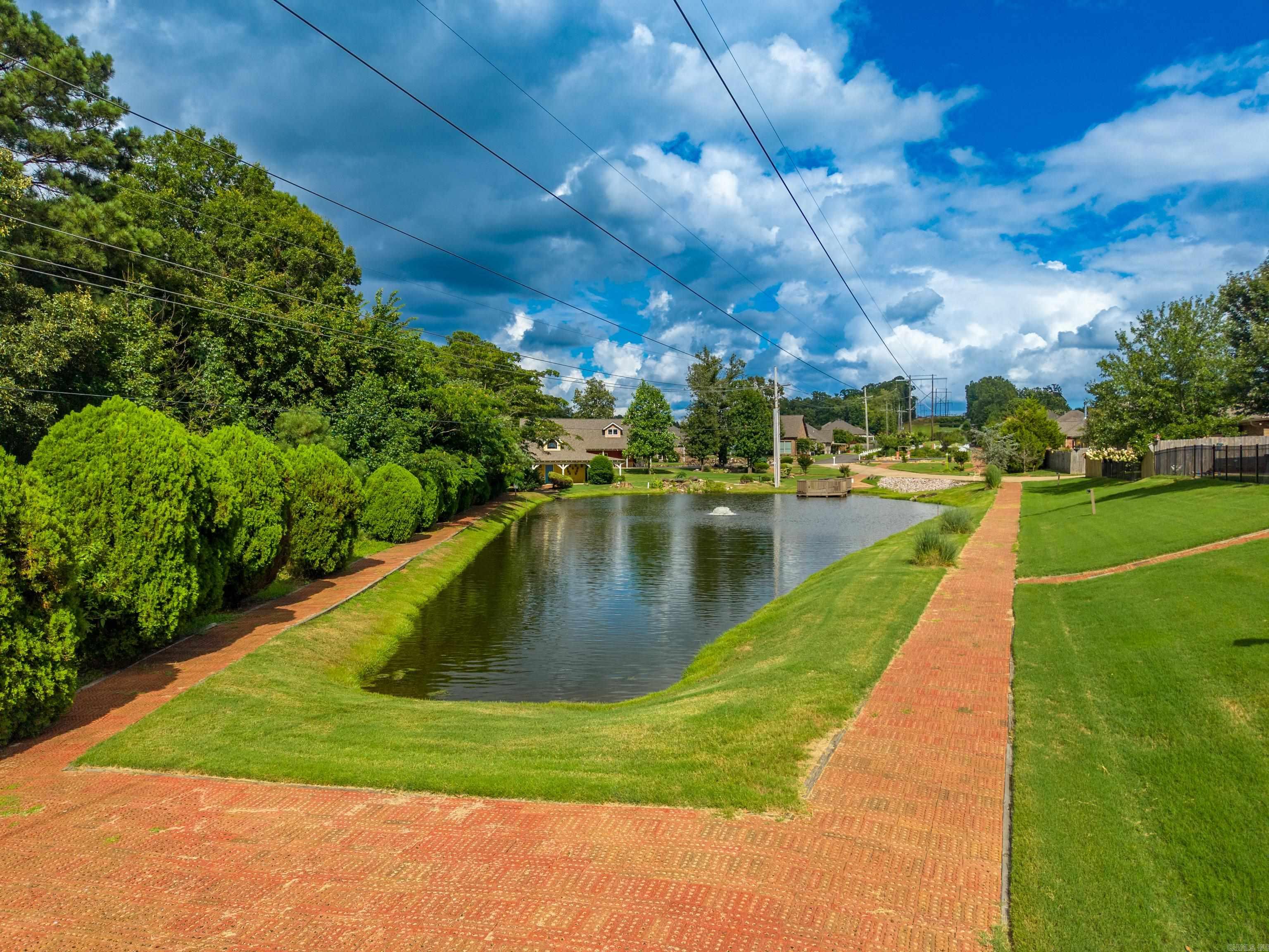 FOREST LAKES GARDEN HOMES - Residential