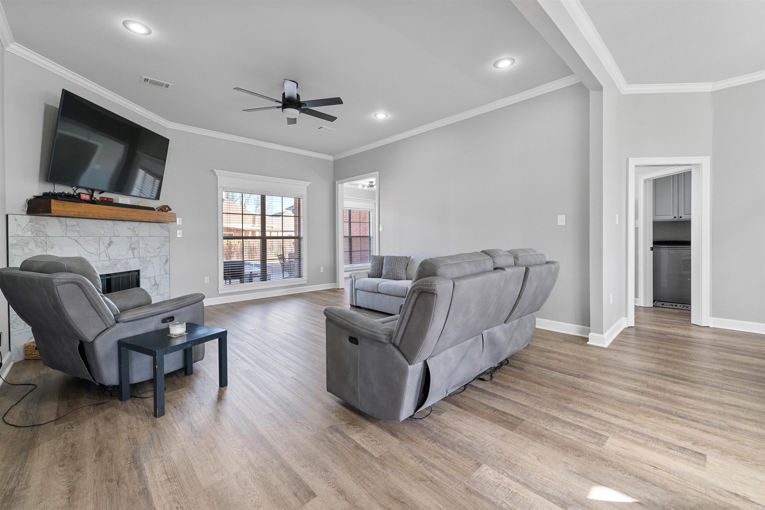 SHADOW CREEK - Residential